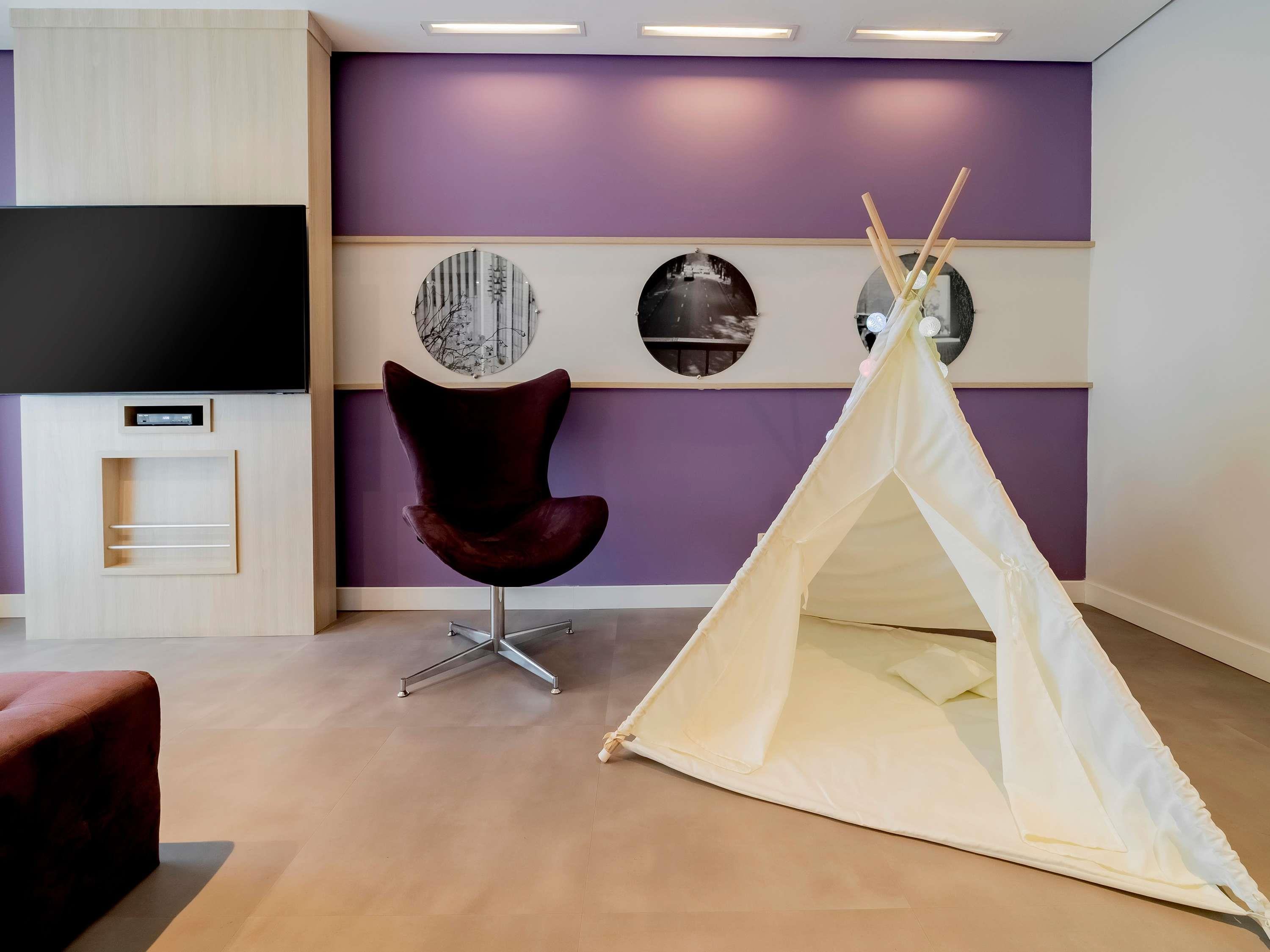 Double Superior King Bed