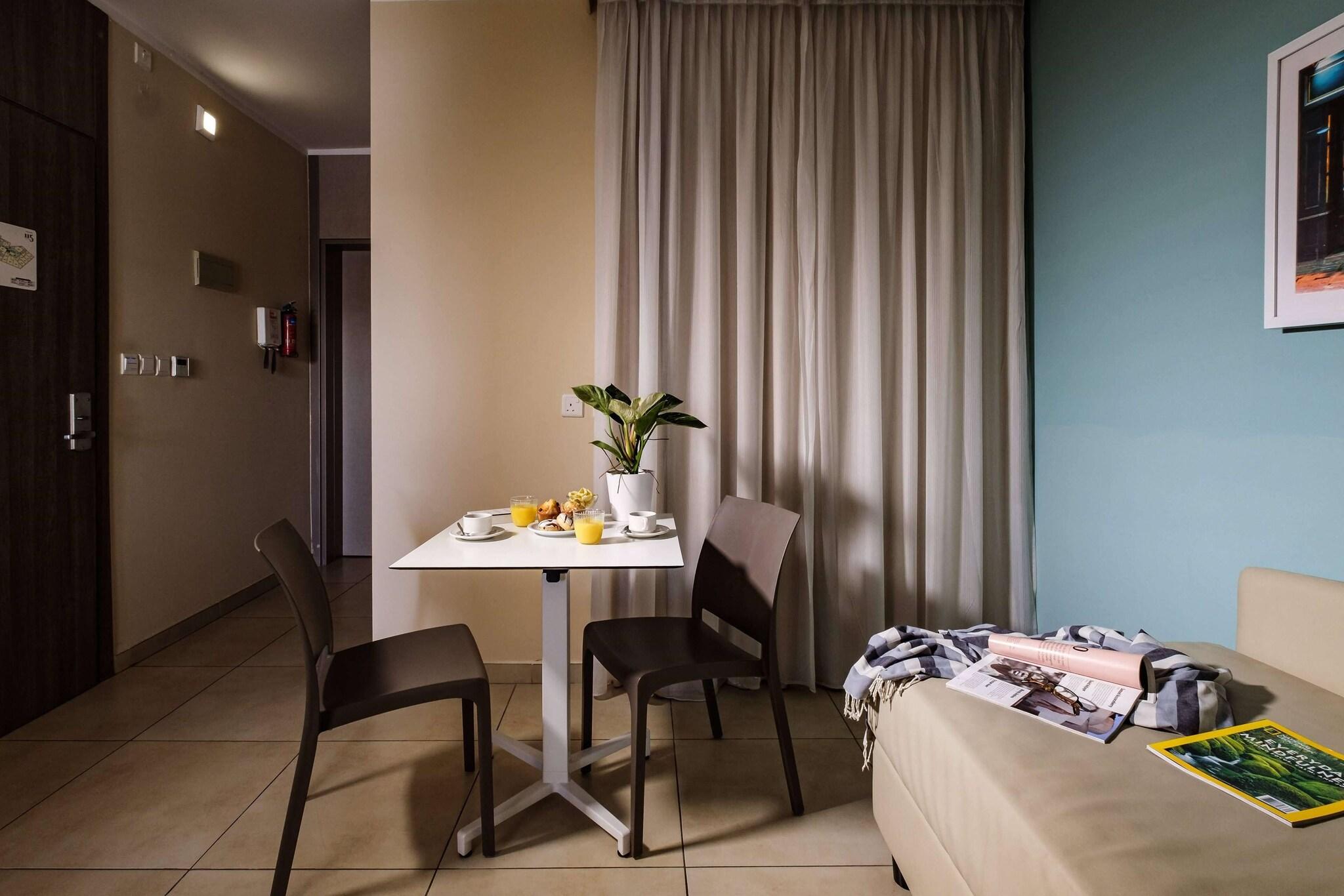 Family Room Standard