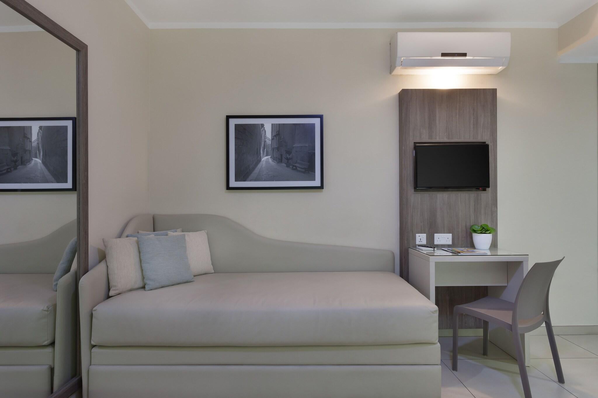 Family Room Standard