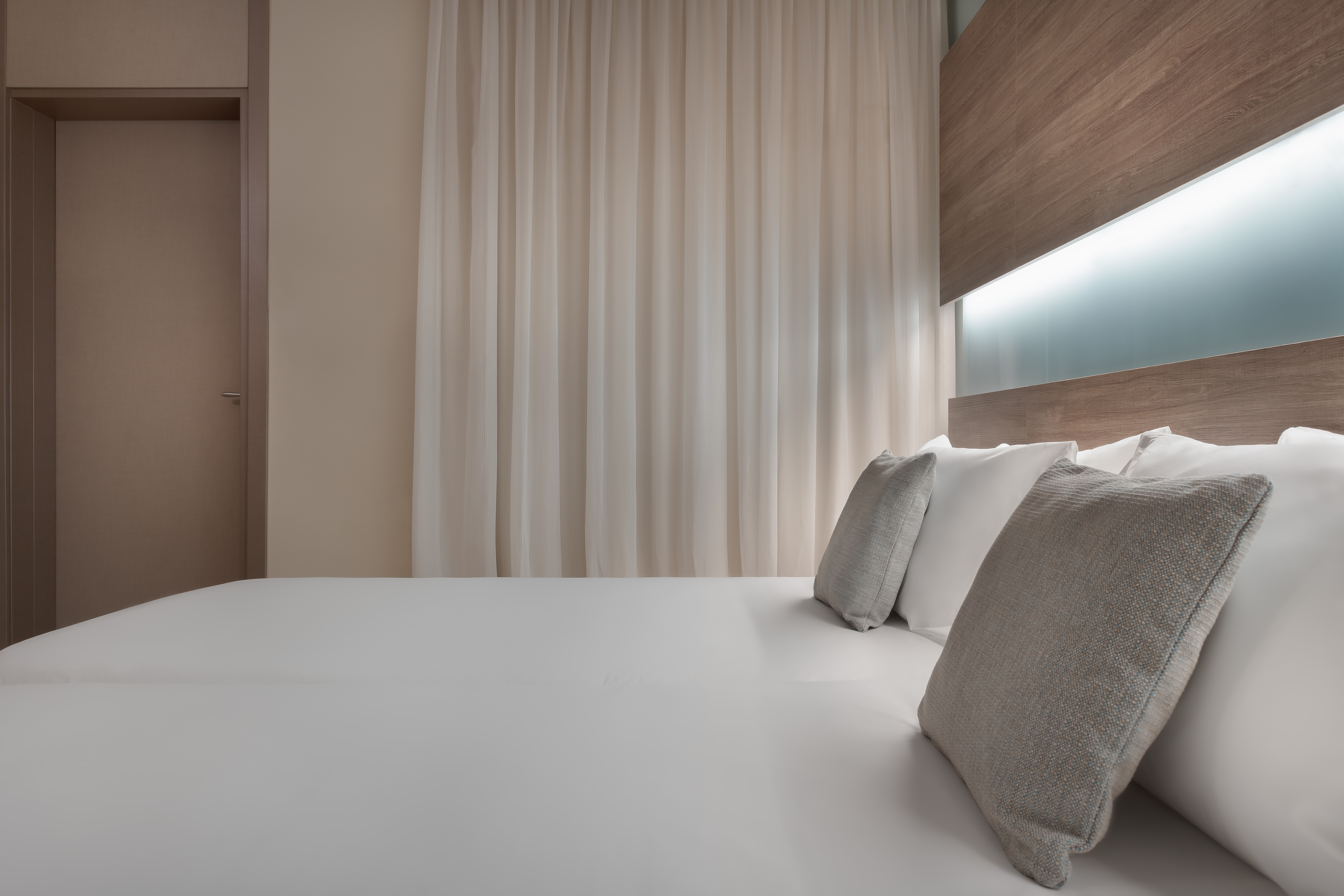 Double or Twin Standard