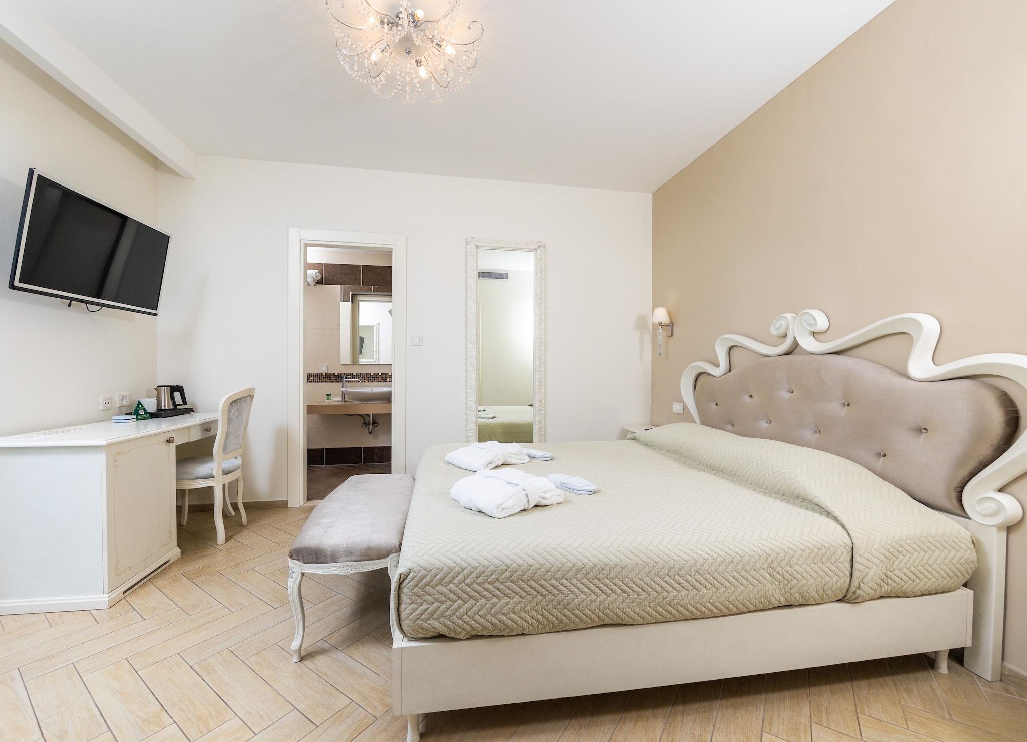 Junior Suite with Double Bed