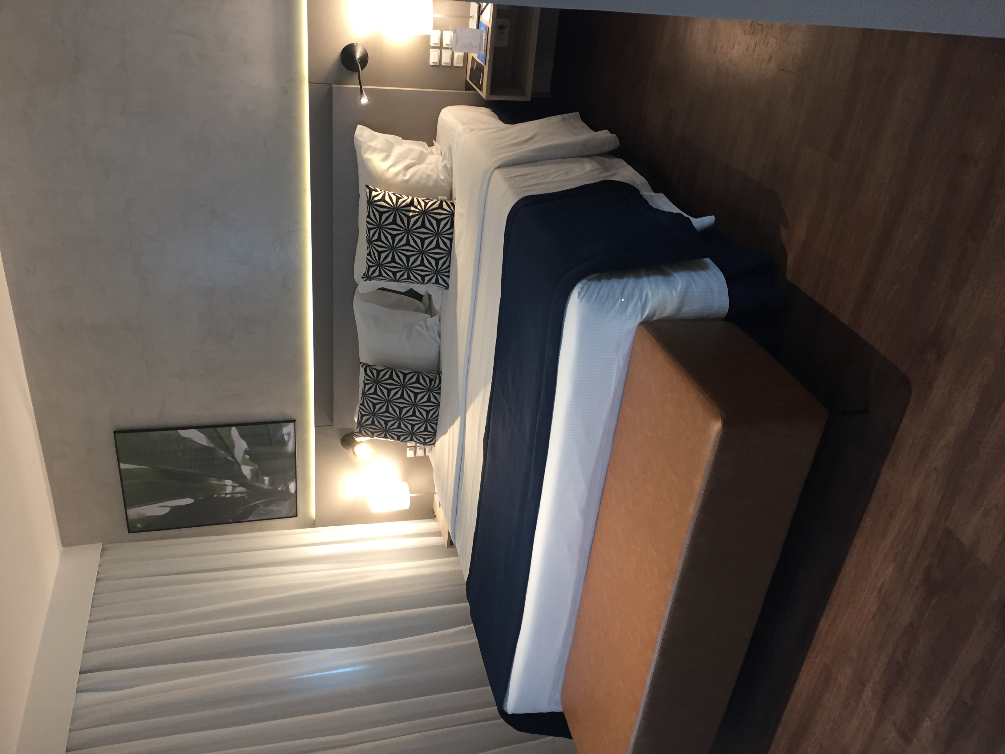 Double Premier Queen Bed