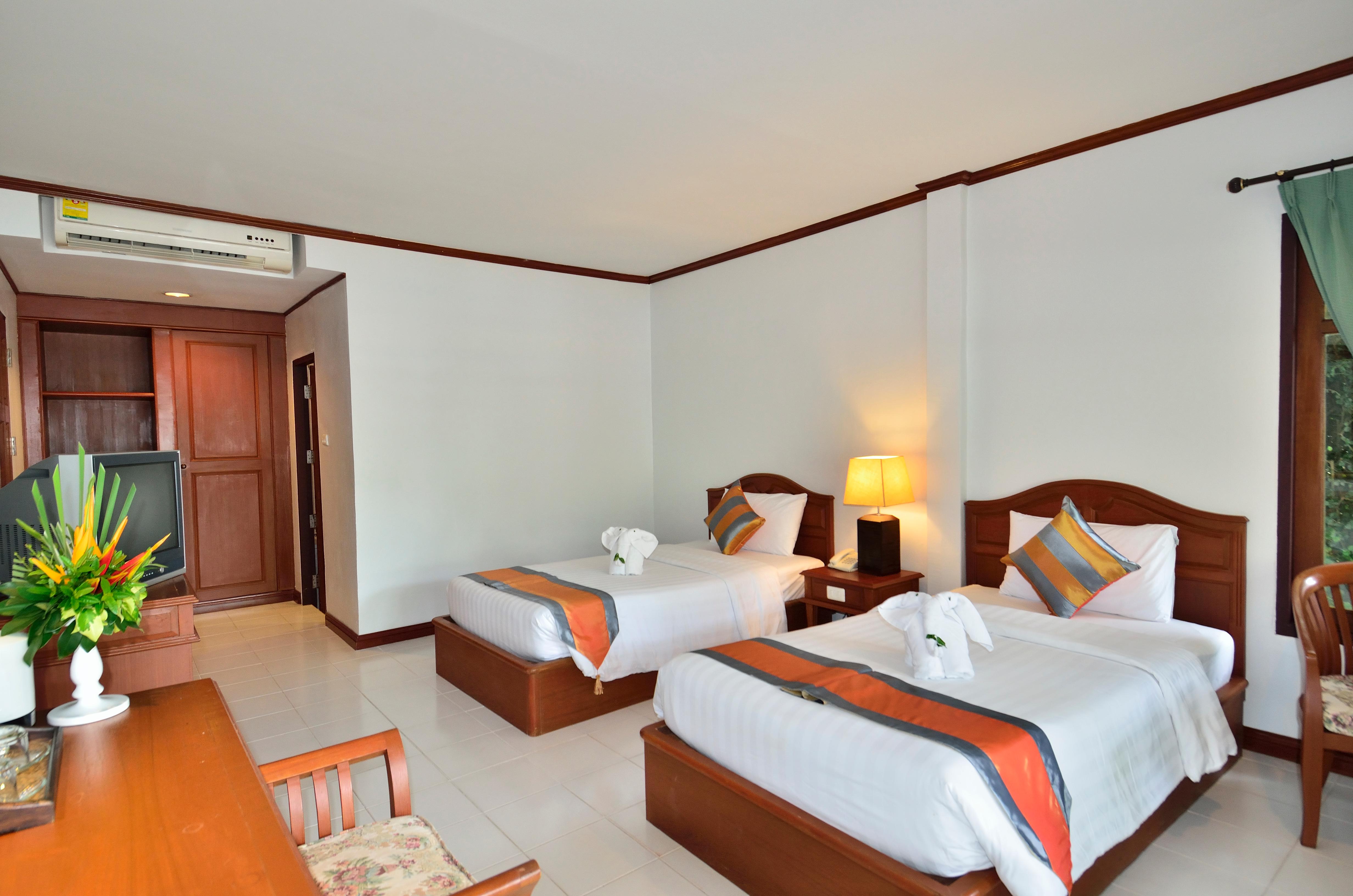 Double or Twin Standard