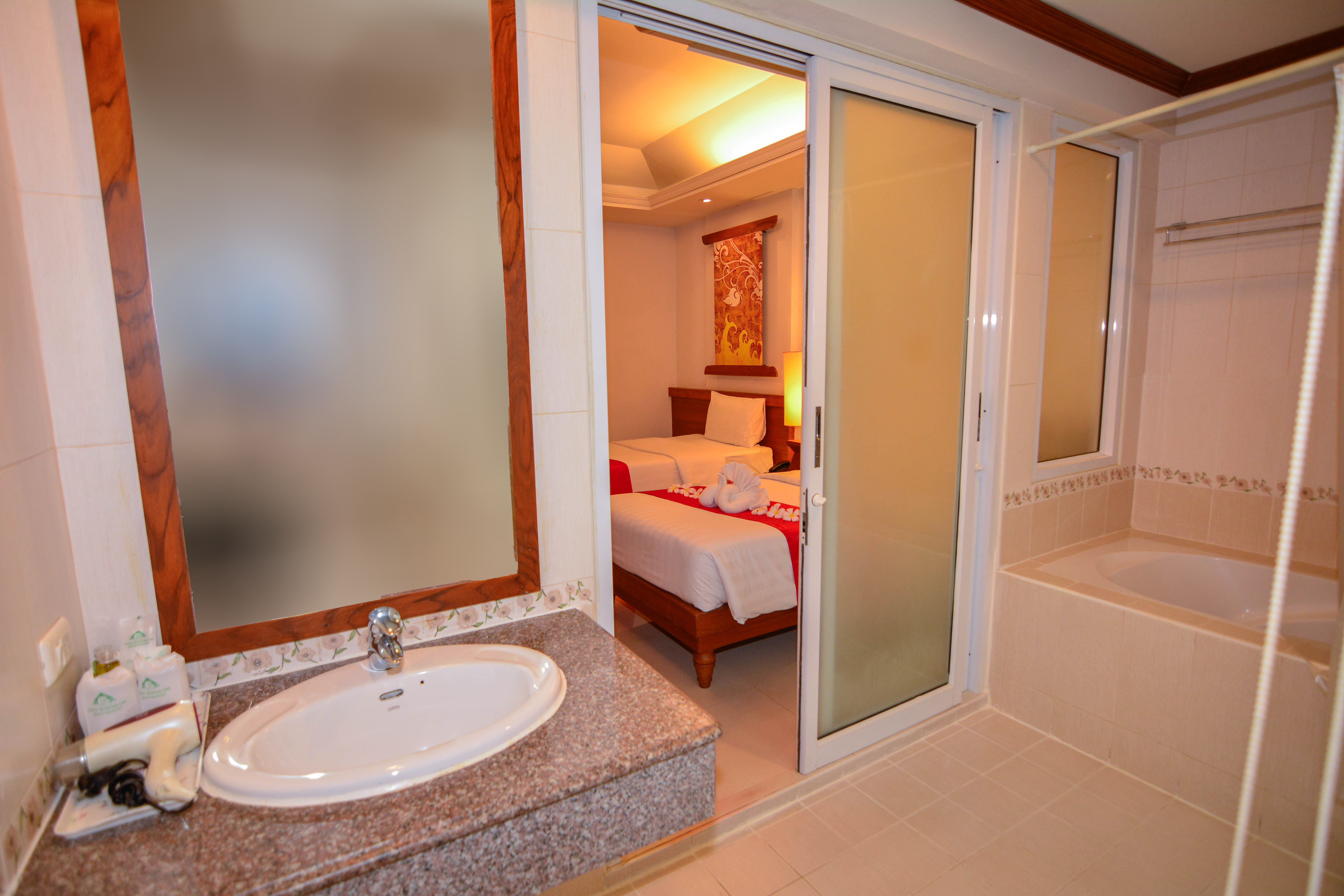 Double or Twin Standard