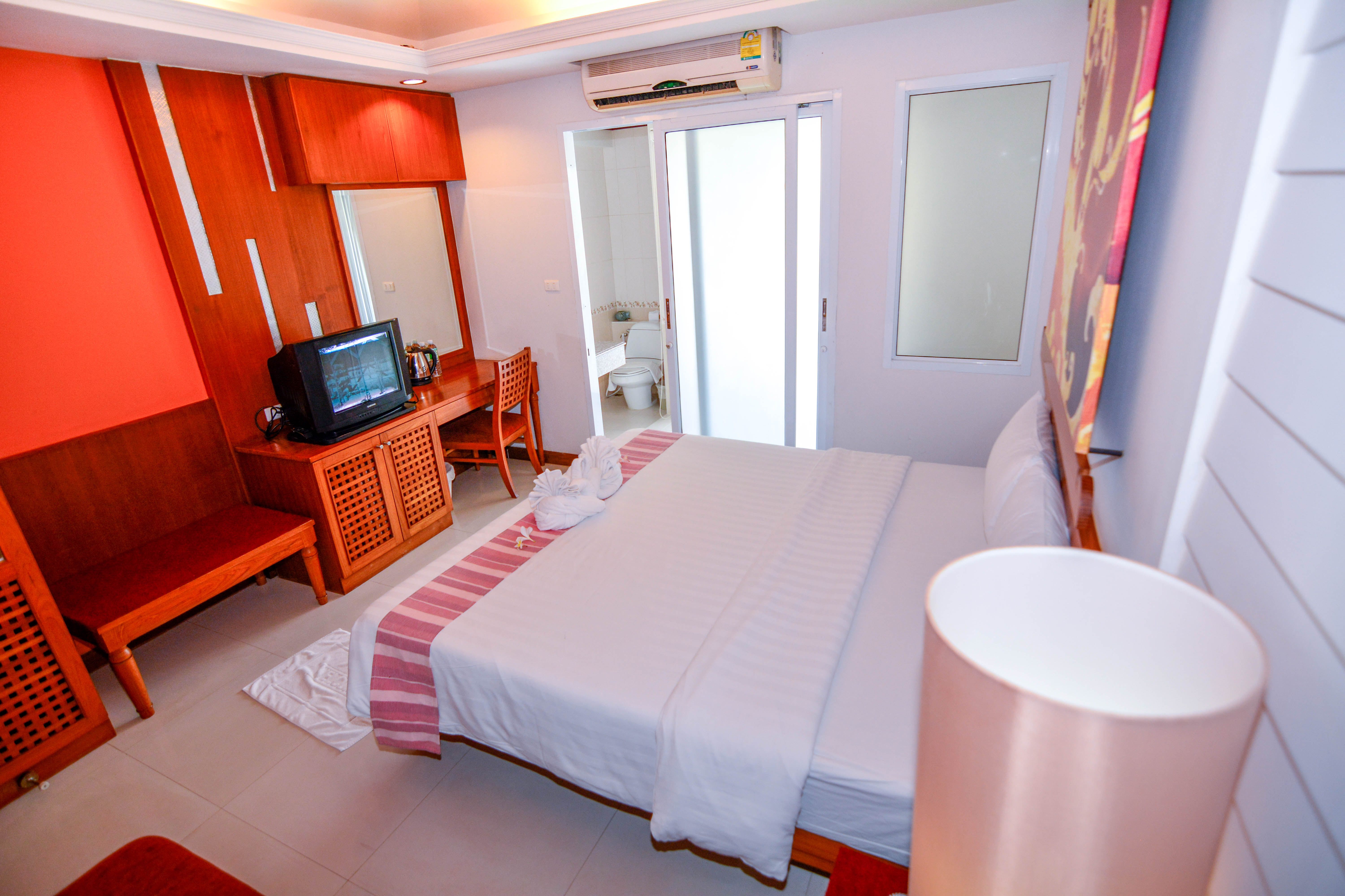 Double or Twin Standard