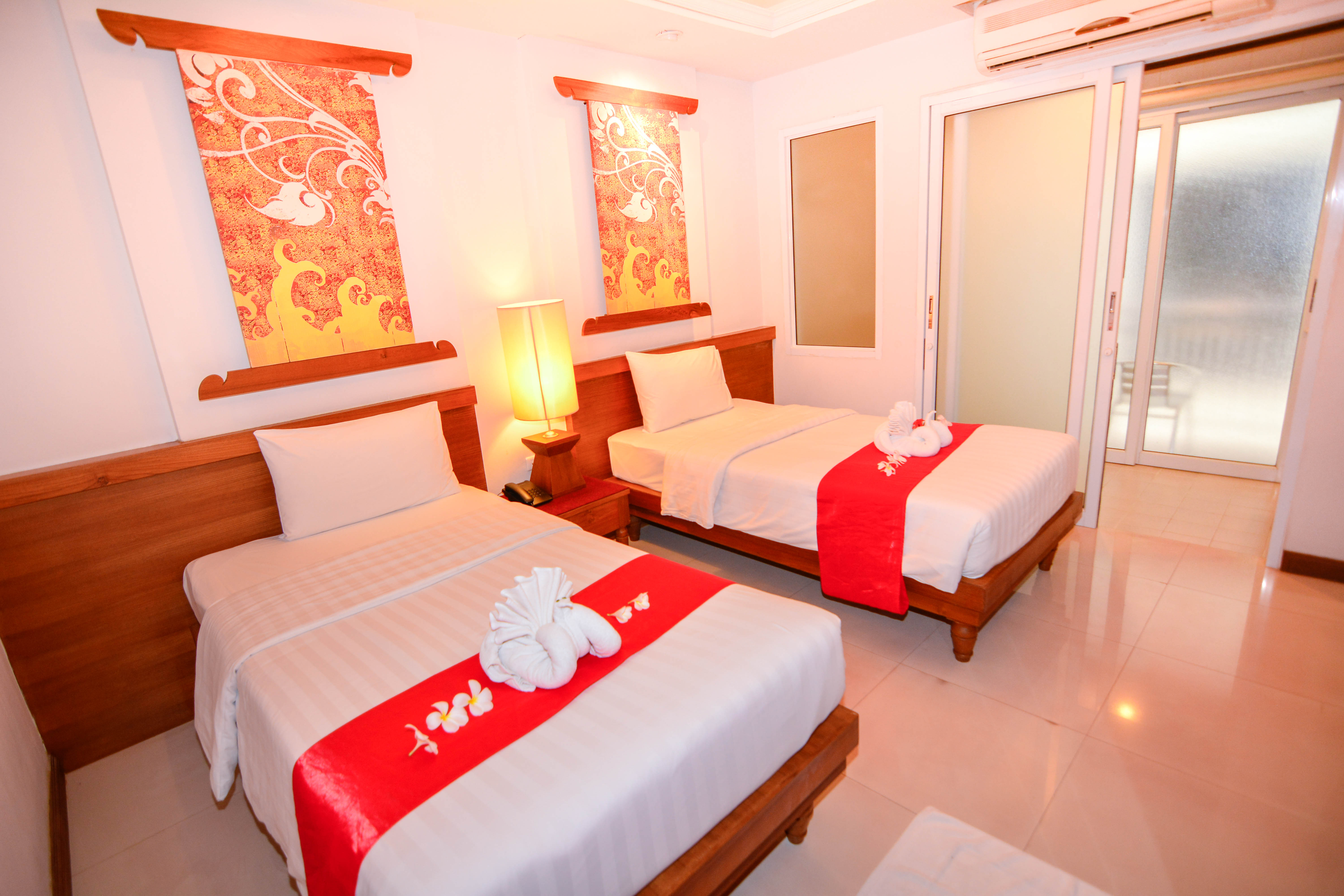 Double or Twin Standard