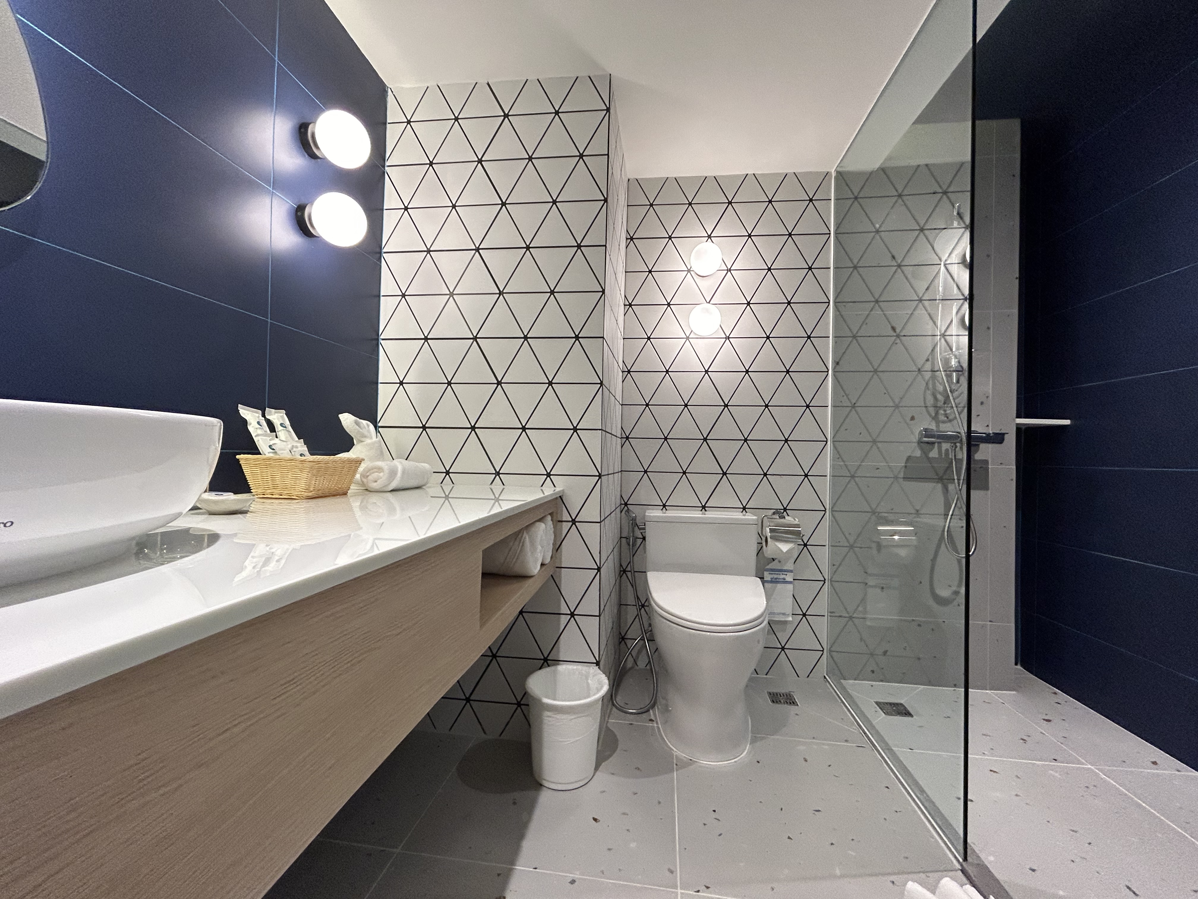 Double or Twin Deluxe