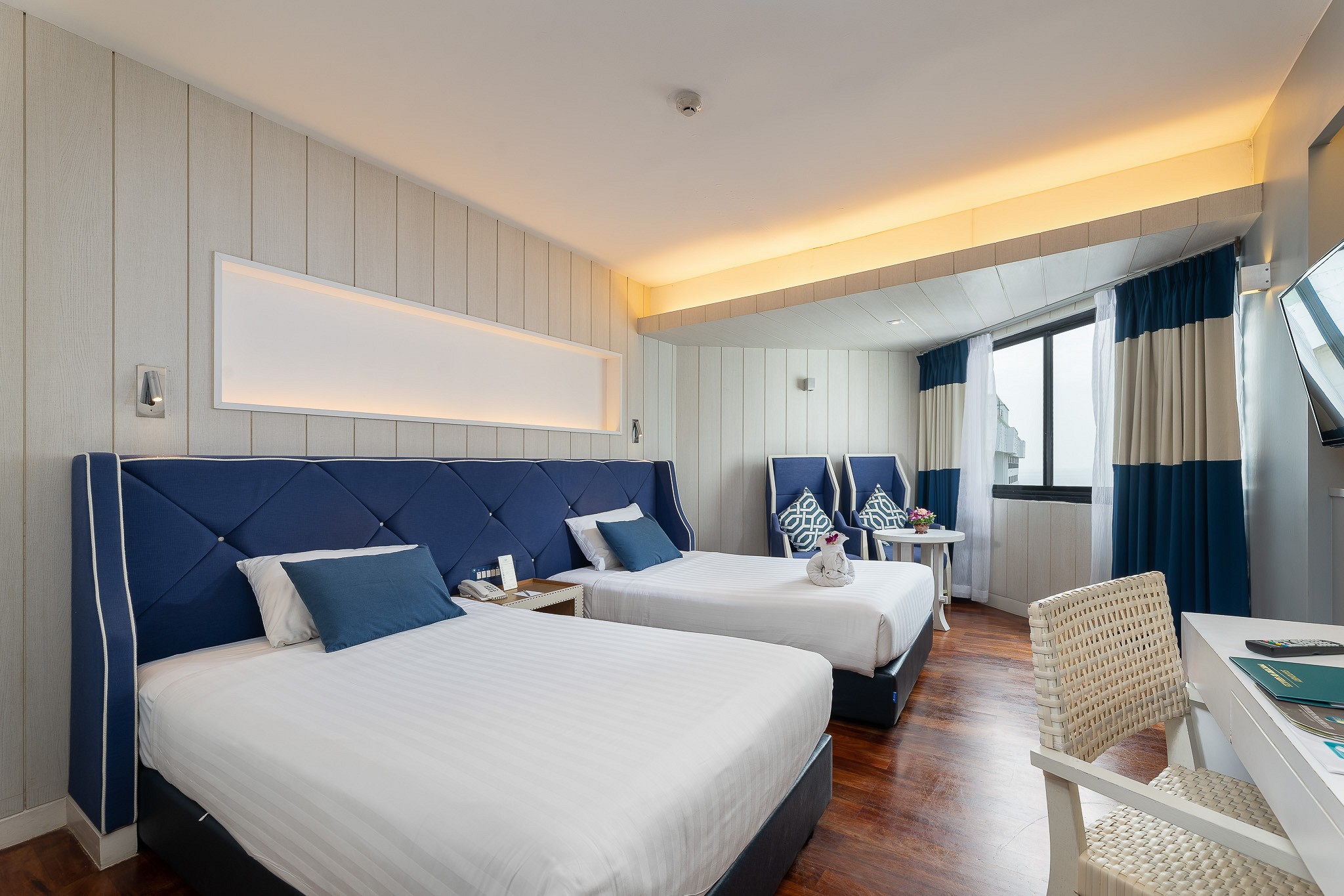 Double or Twin Superior