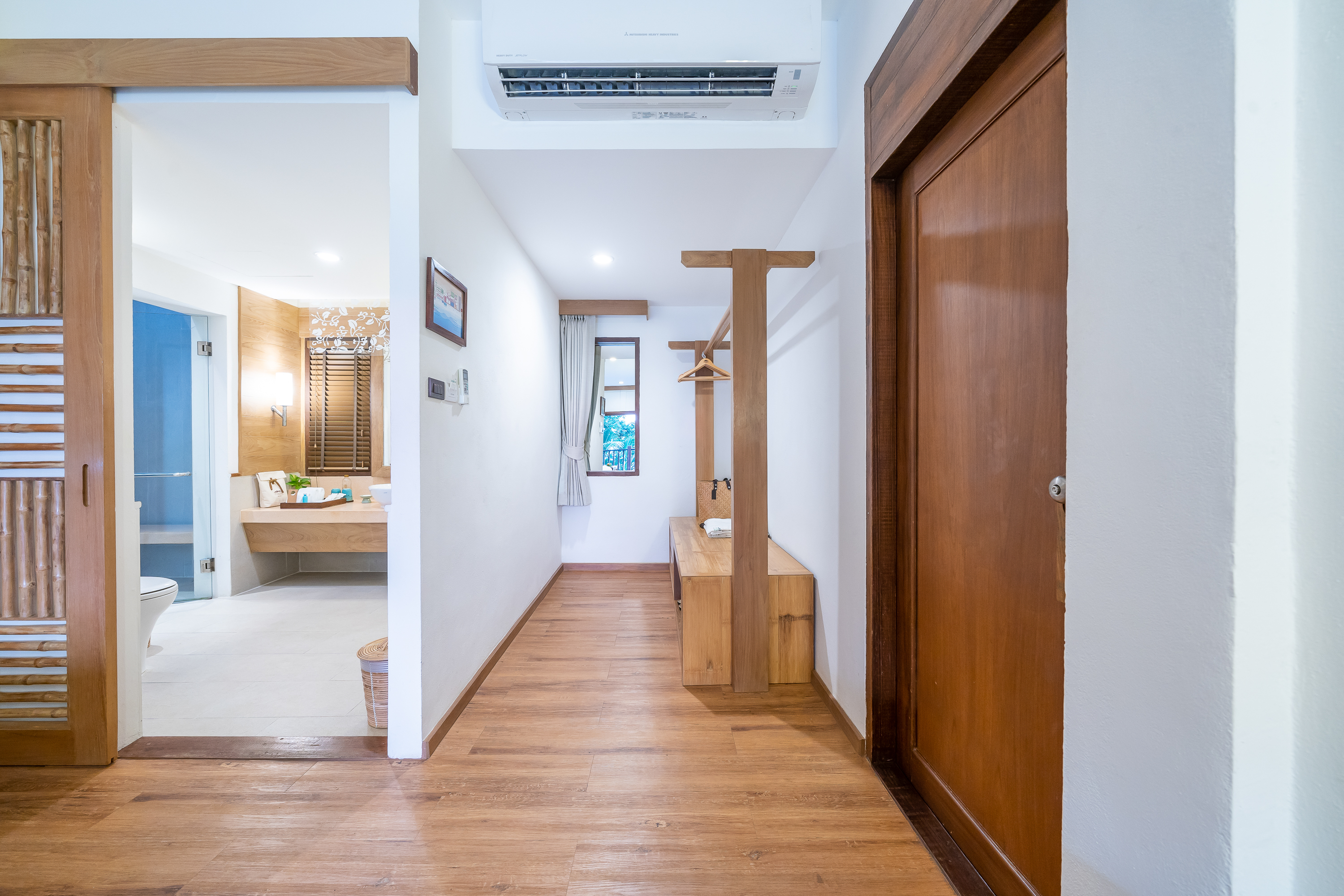 Double or Twin Premier Sea View