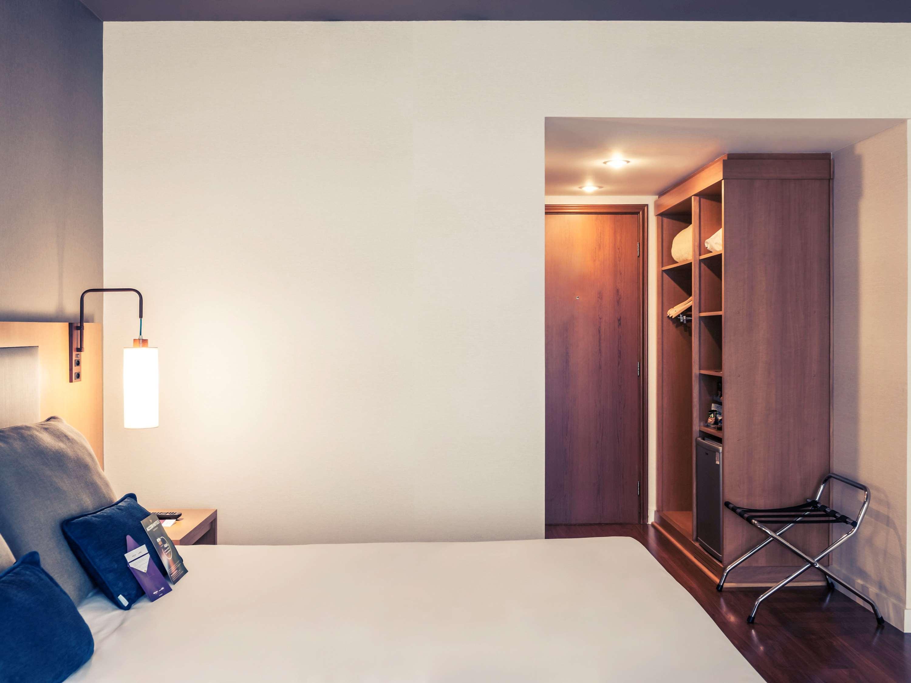 Double Executive King Bed