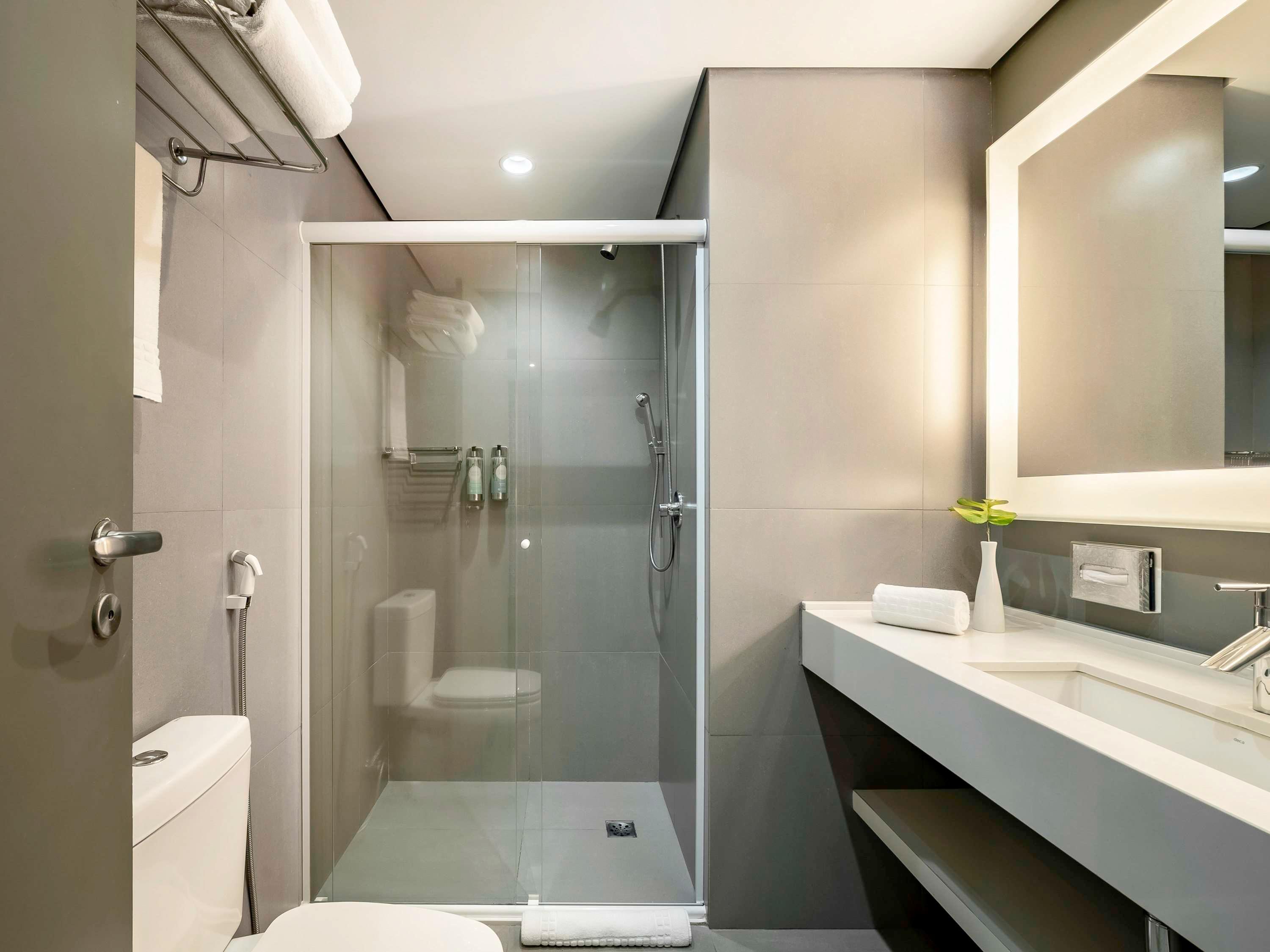 Twin Executive Superior