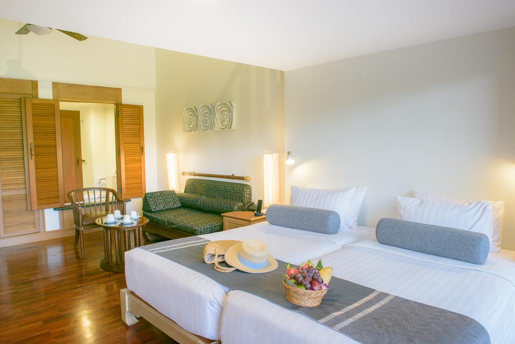 Family Room Standard