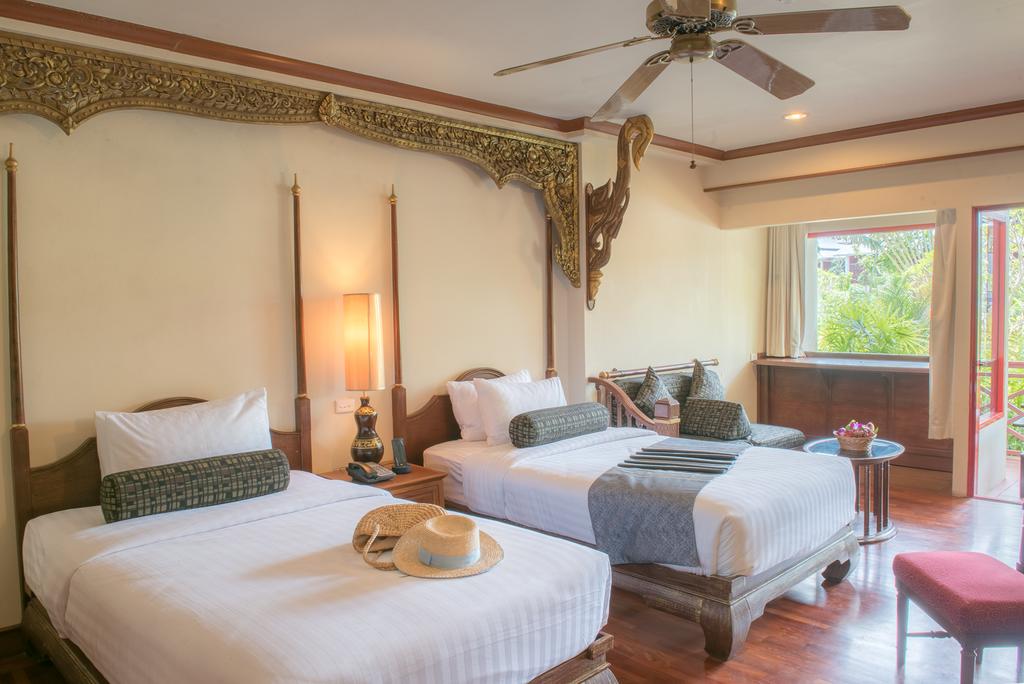 Double or Twin Executive