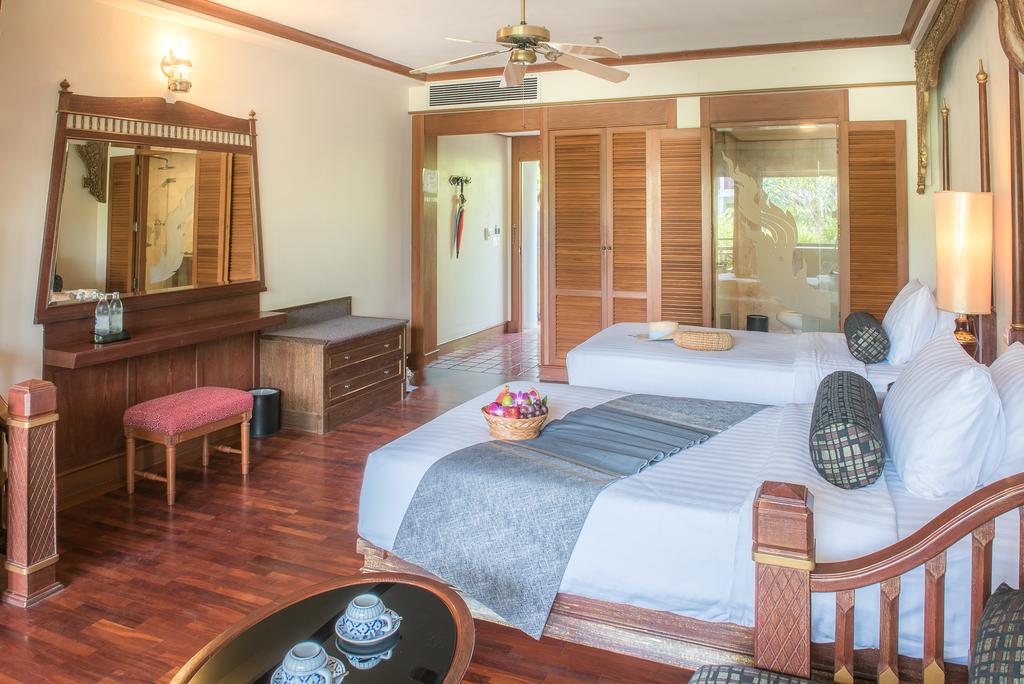 Double or Twin Executive