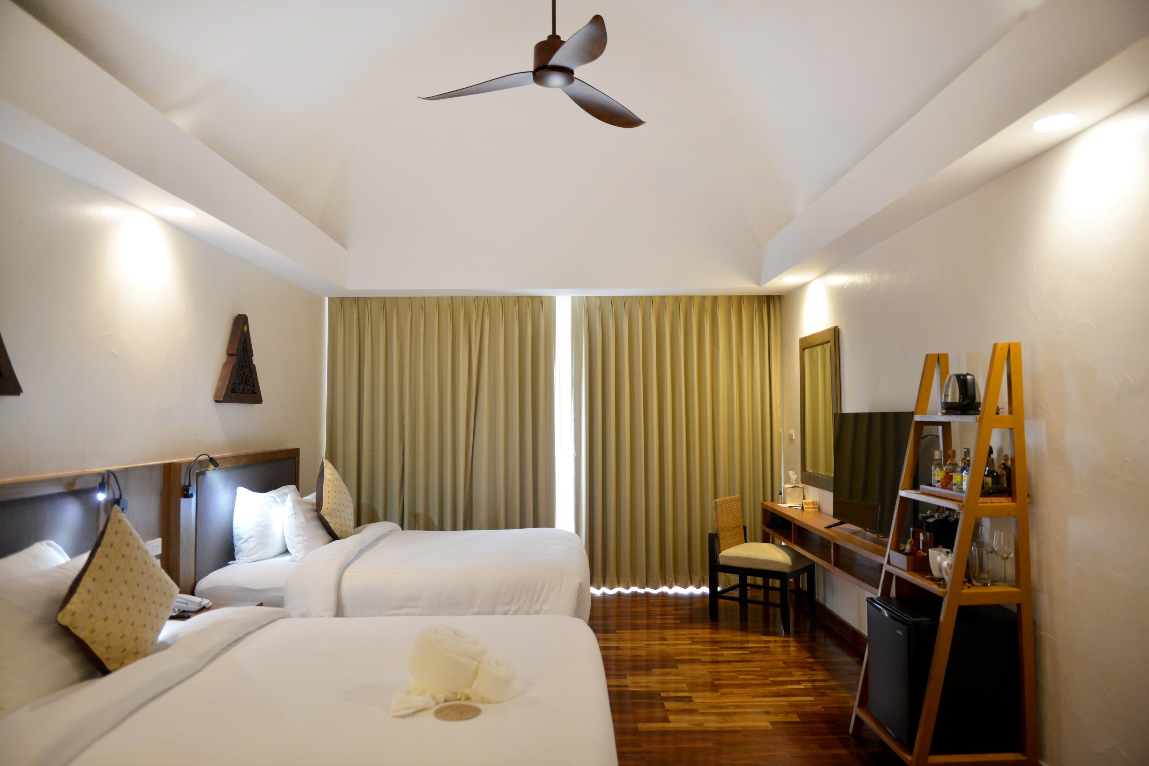 Double or Twin Standard