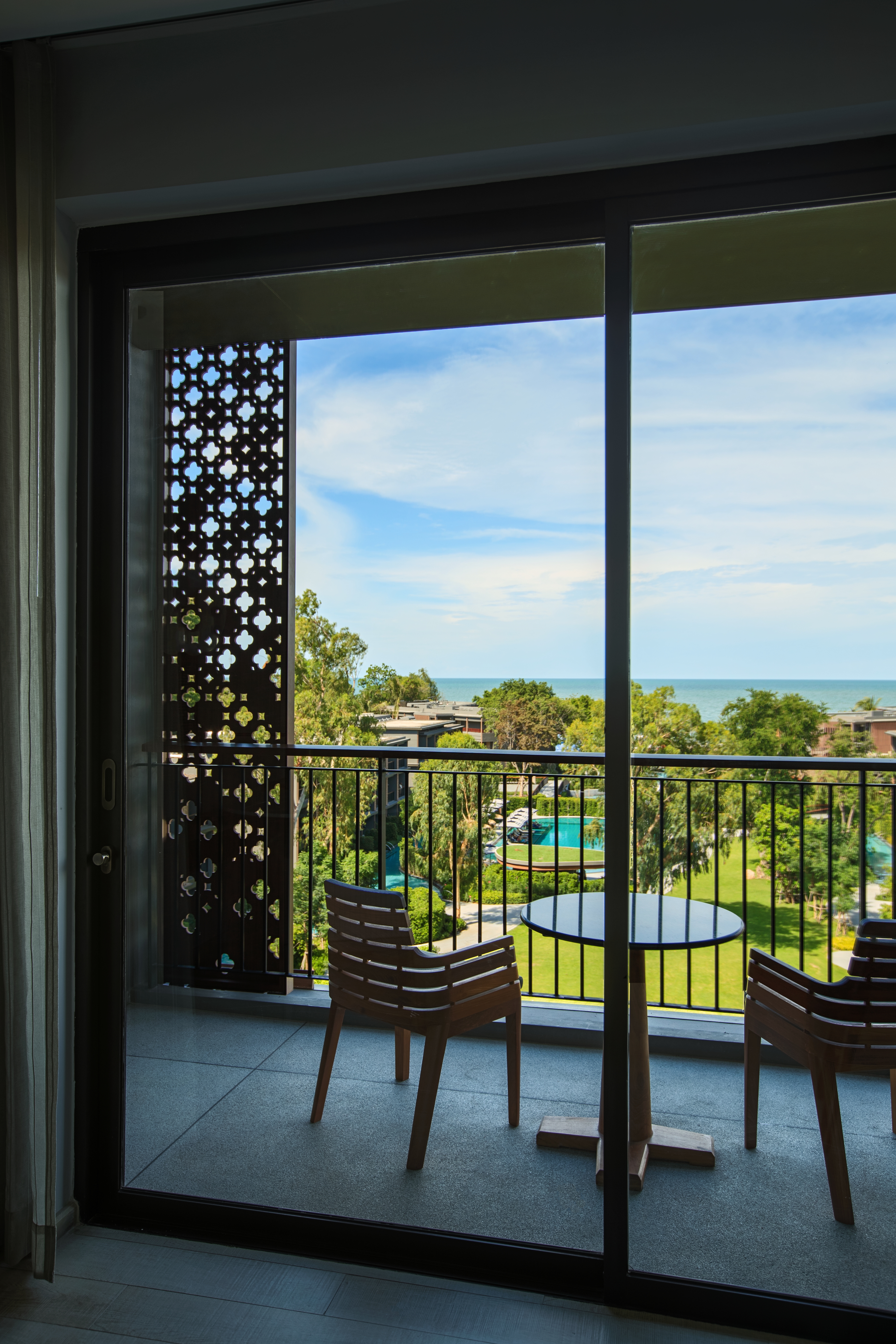 Double or Twin Deluxe Sea View