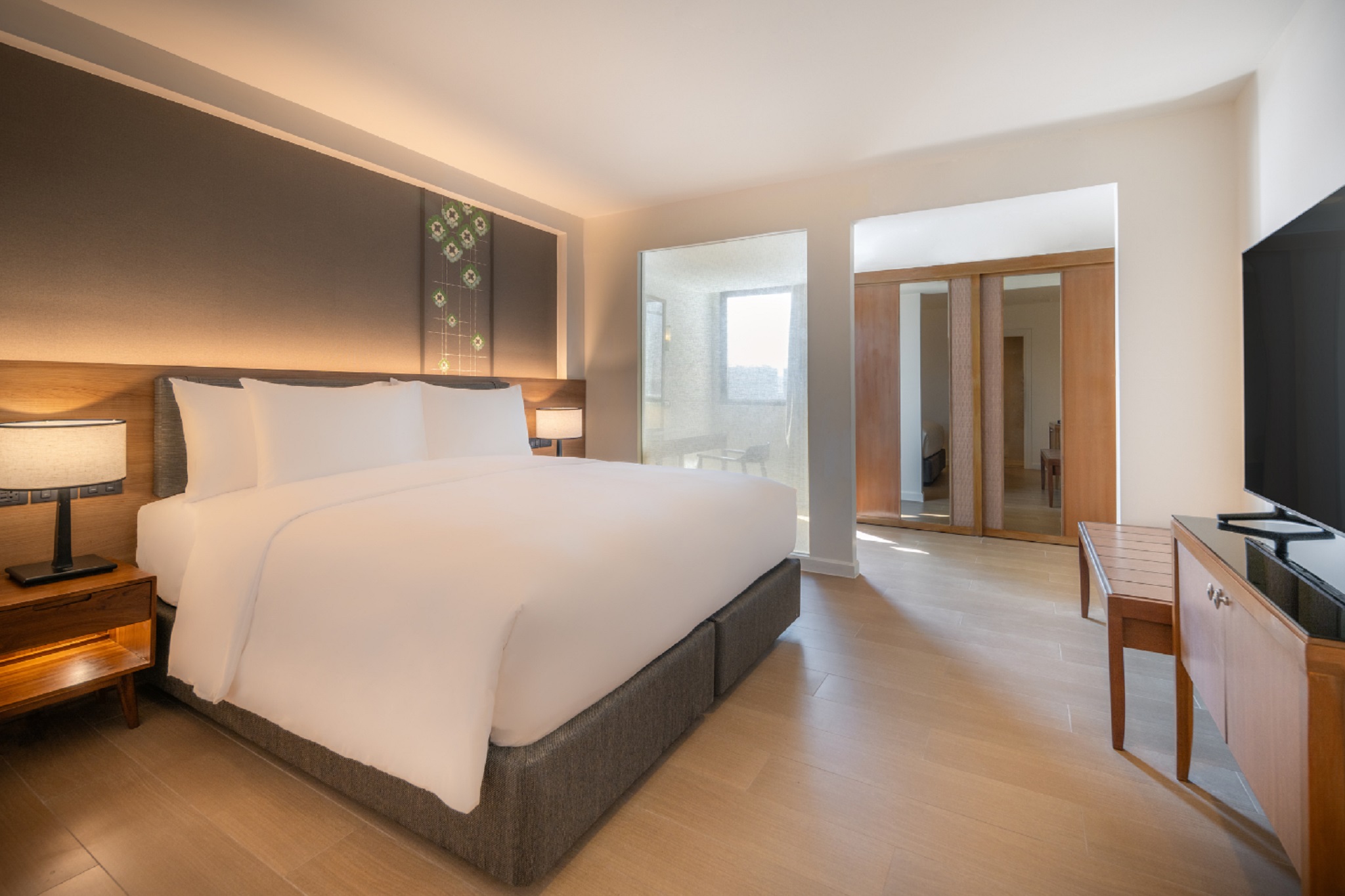 Suite King Bed One Bedroom 