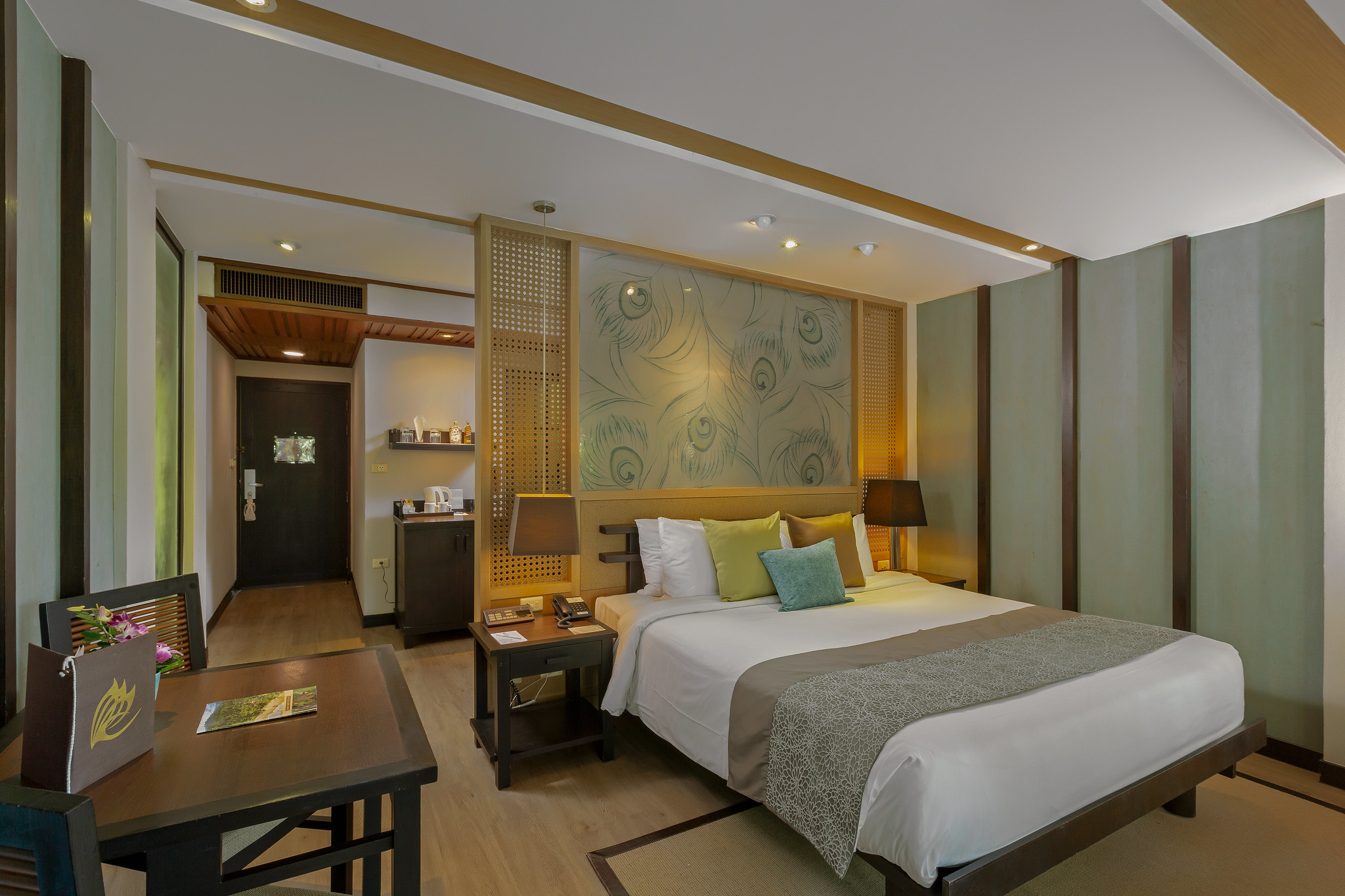 Double Deluxe Pool View