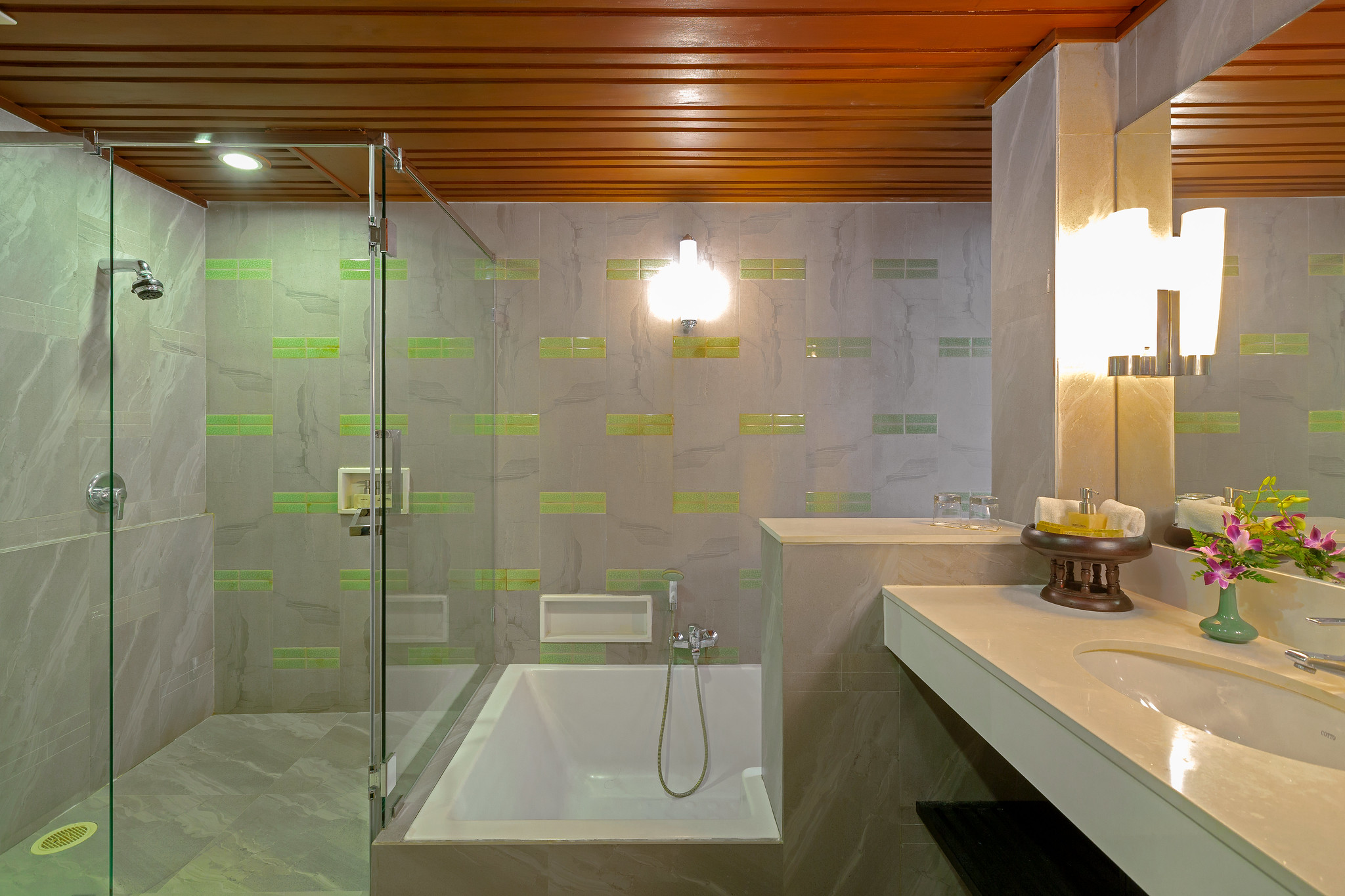 Double Deluxe Pool View