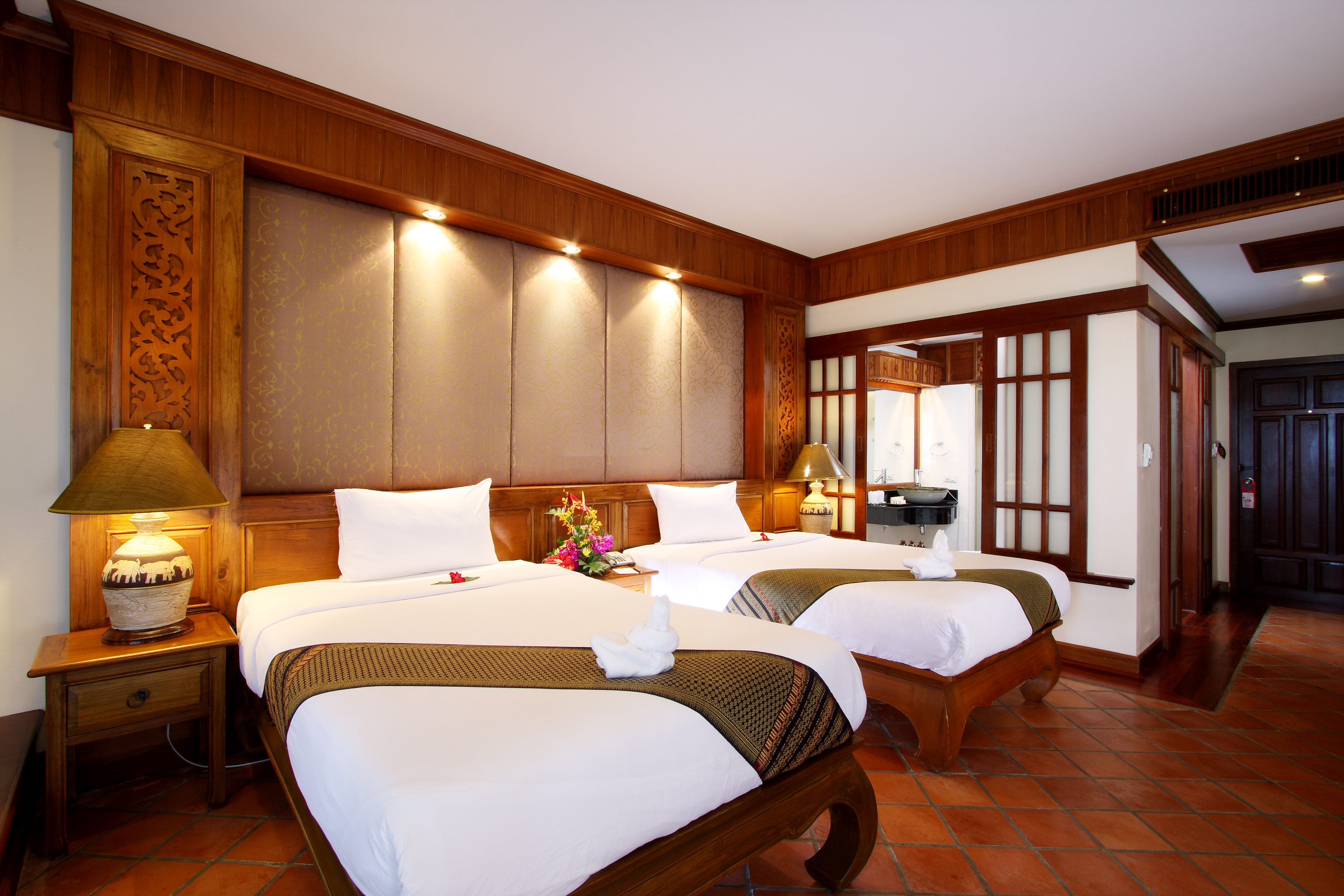 Double or Twin Deluxe