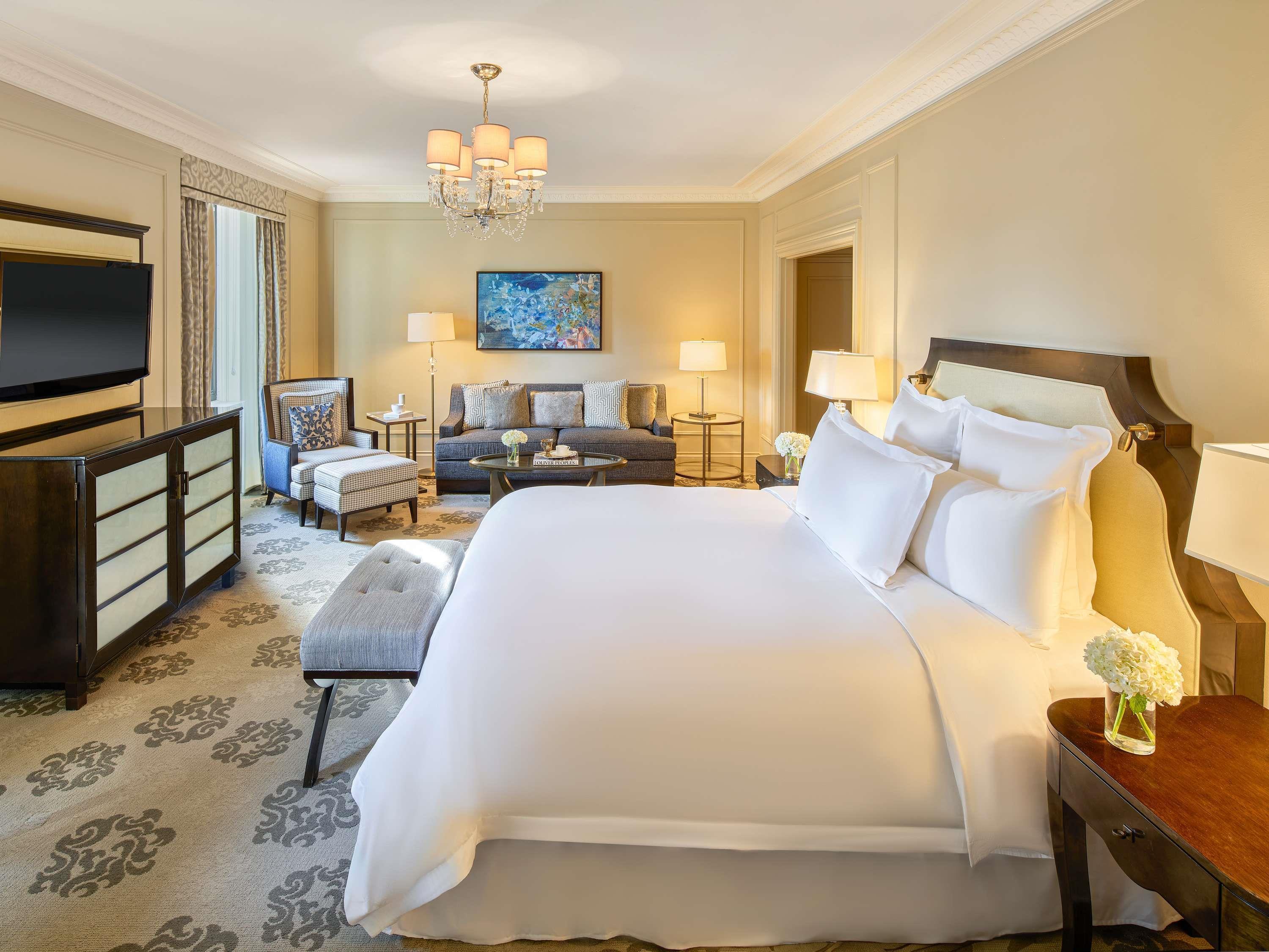 Junior Suite King Size Bed