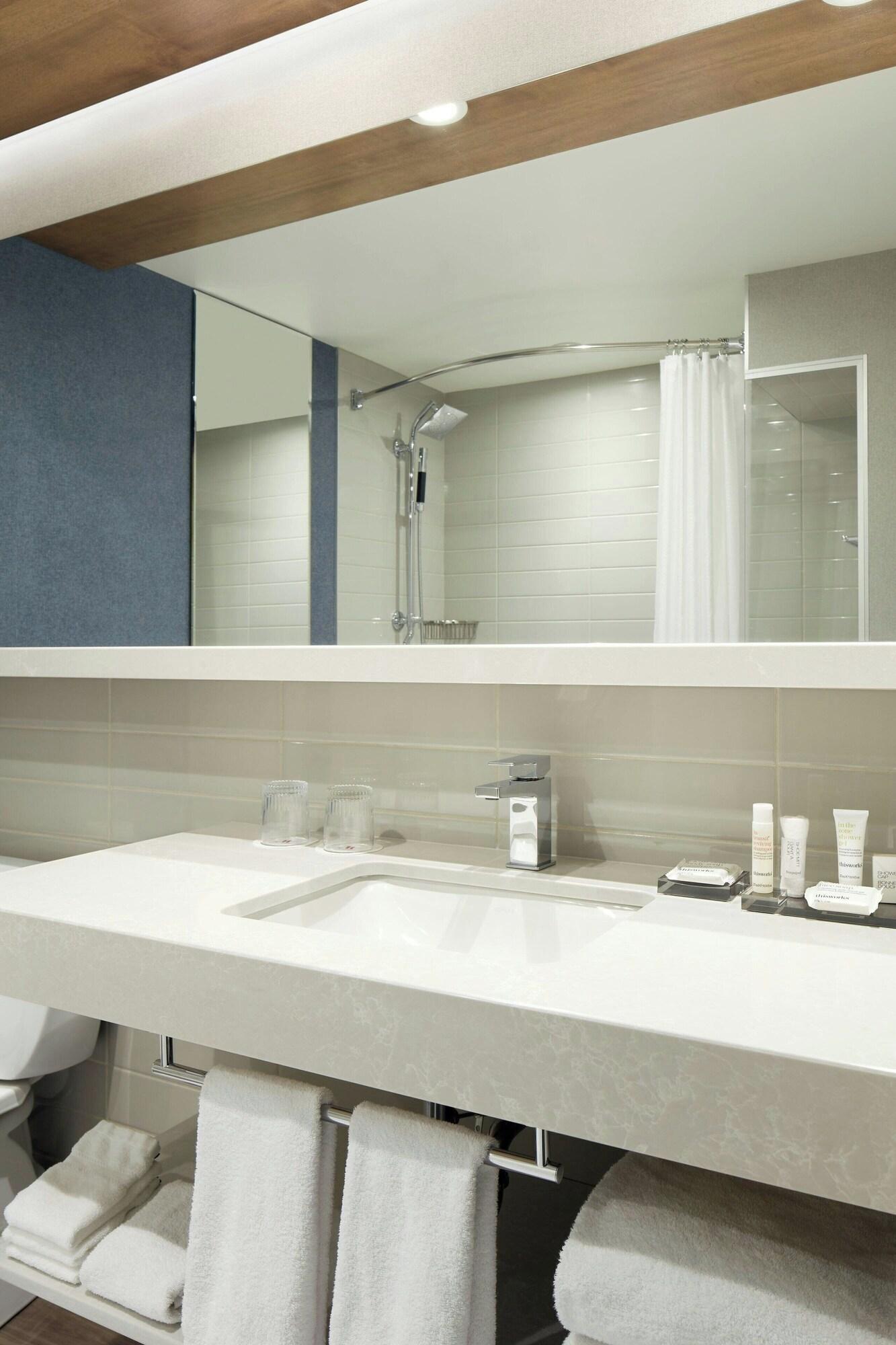 Double Queen Size Bed