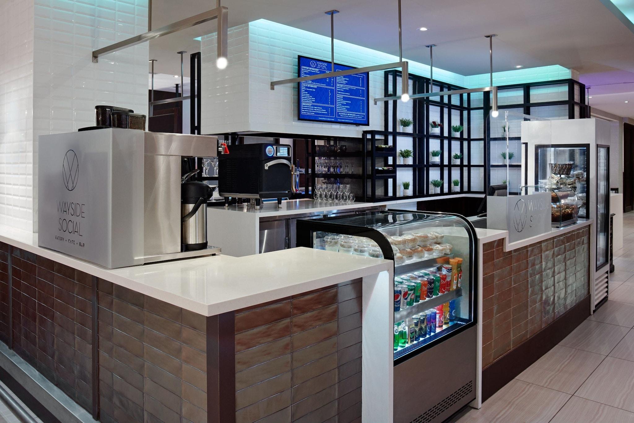 Double Club King Bed