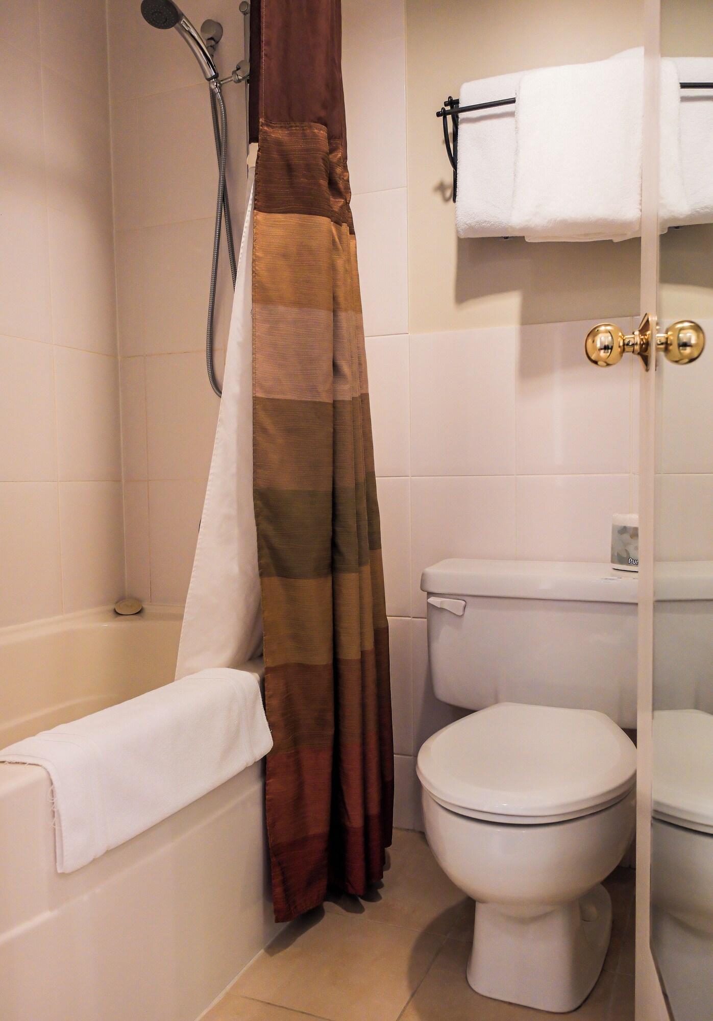 Double Queen Size Bed