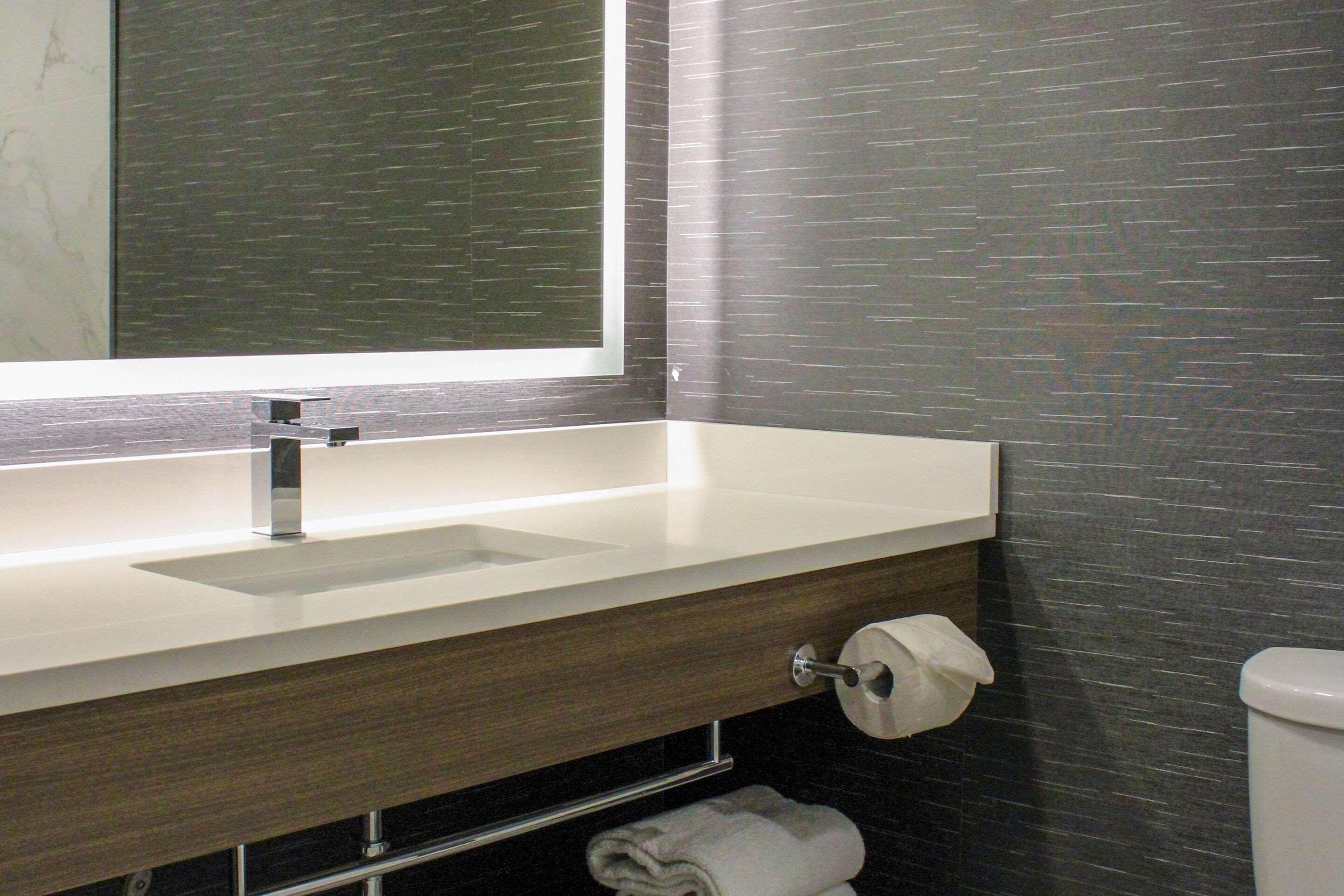 Double Accessible King Size Bed