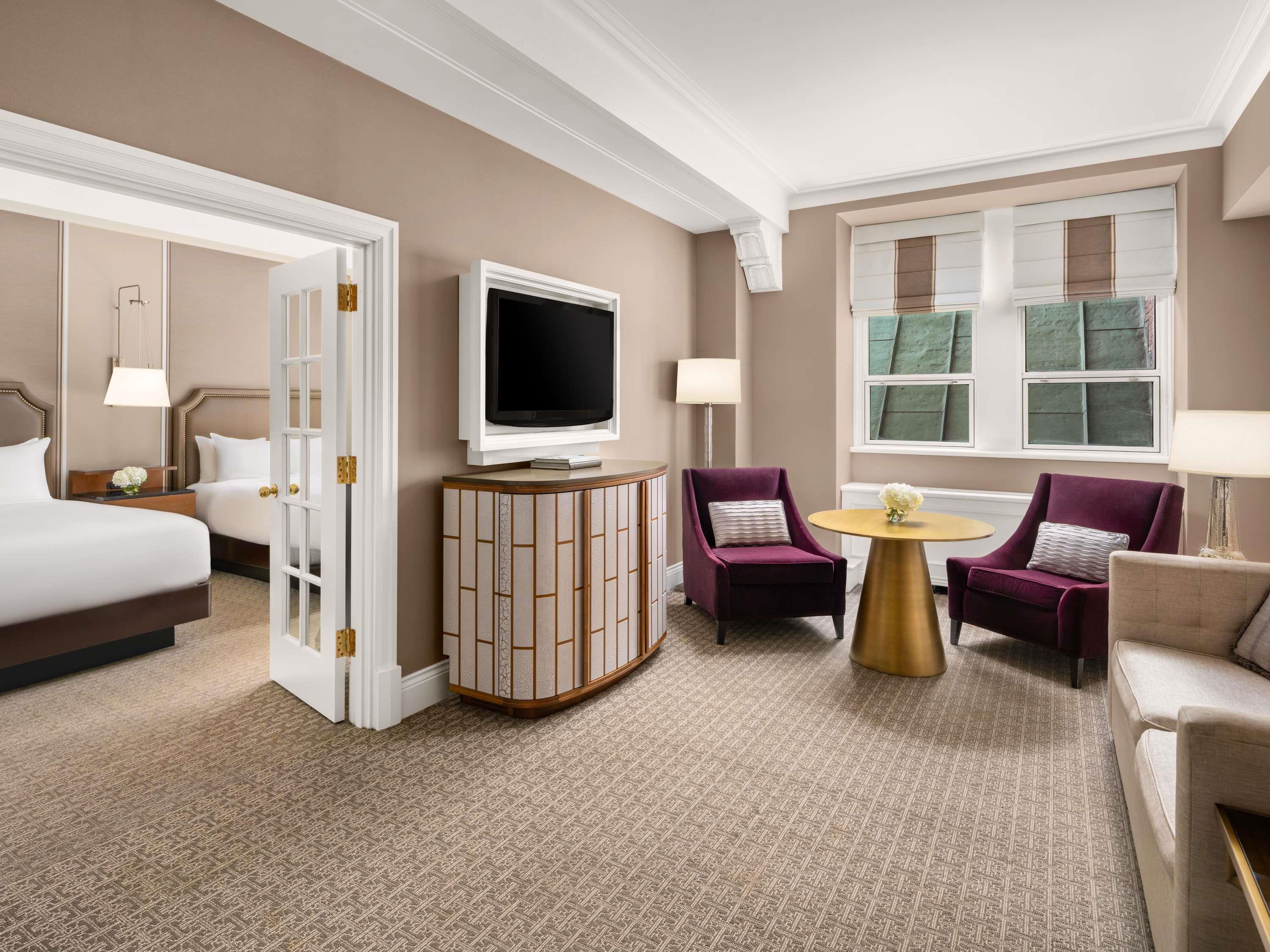 Junior Suite King Size Bed