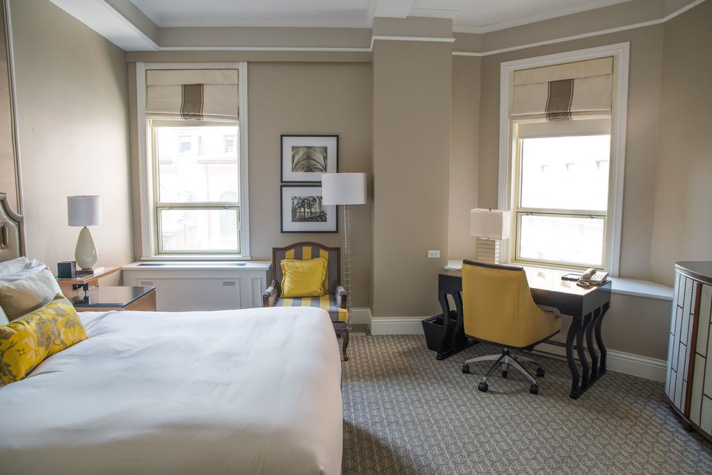 Double City View King Bed