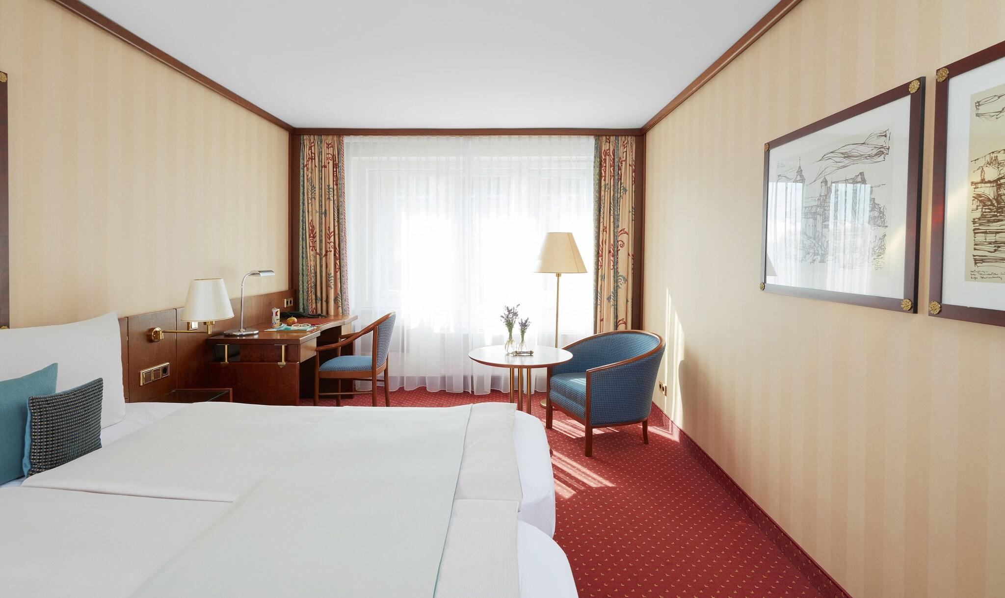 Apartment with Kitchenette