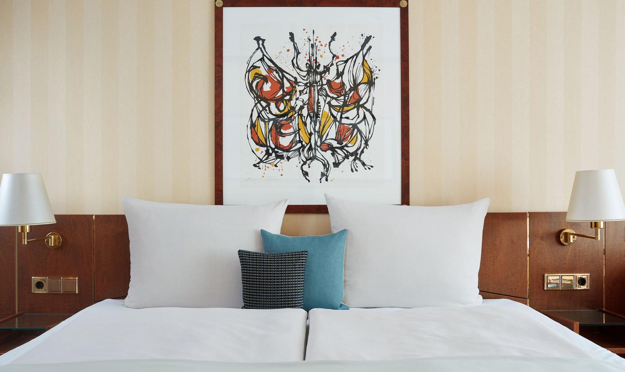 Apartment with Kitchenette