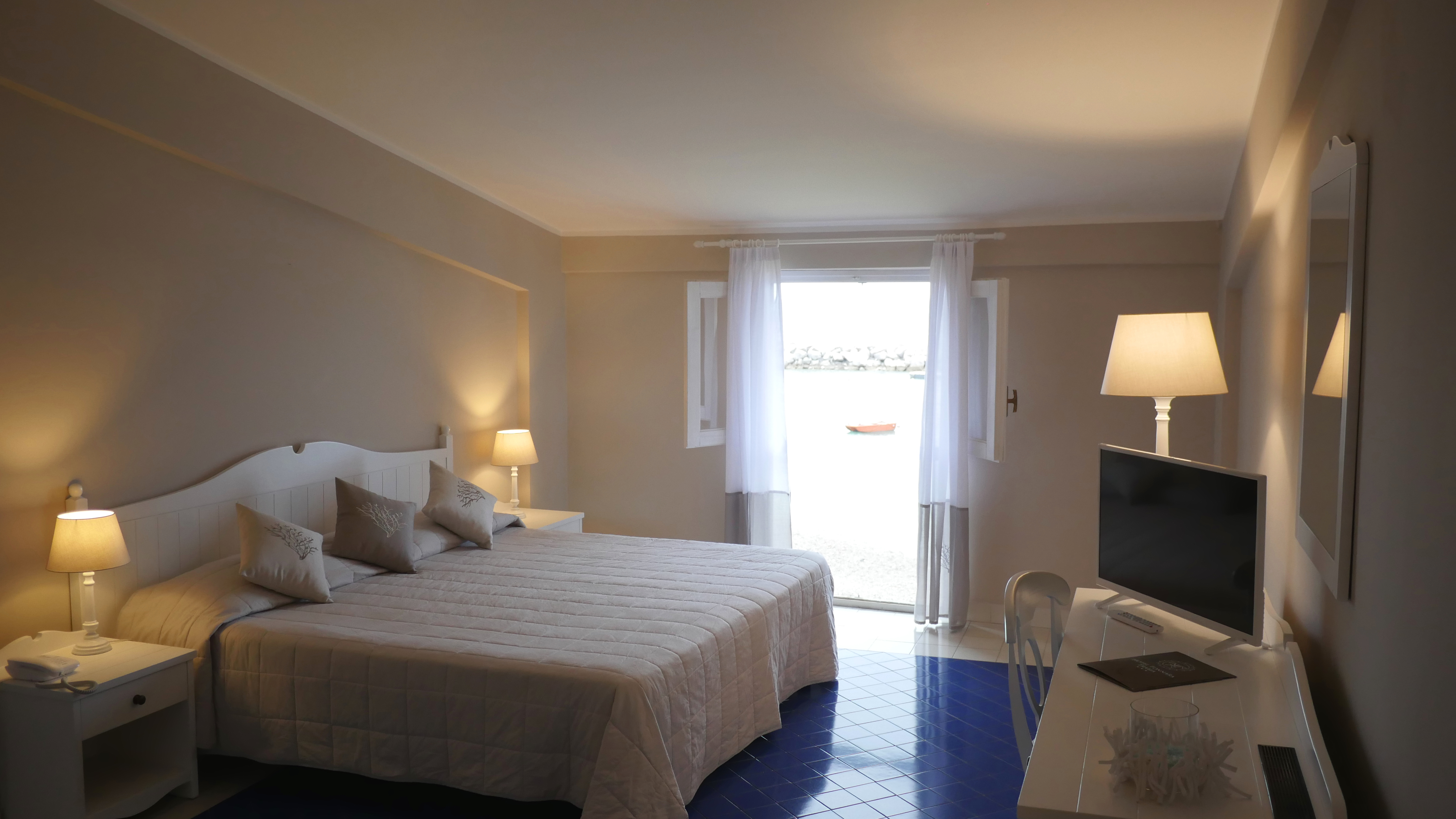 Double Superior Sea View