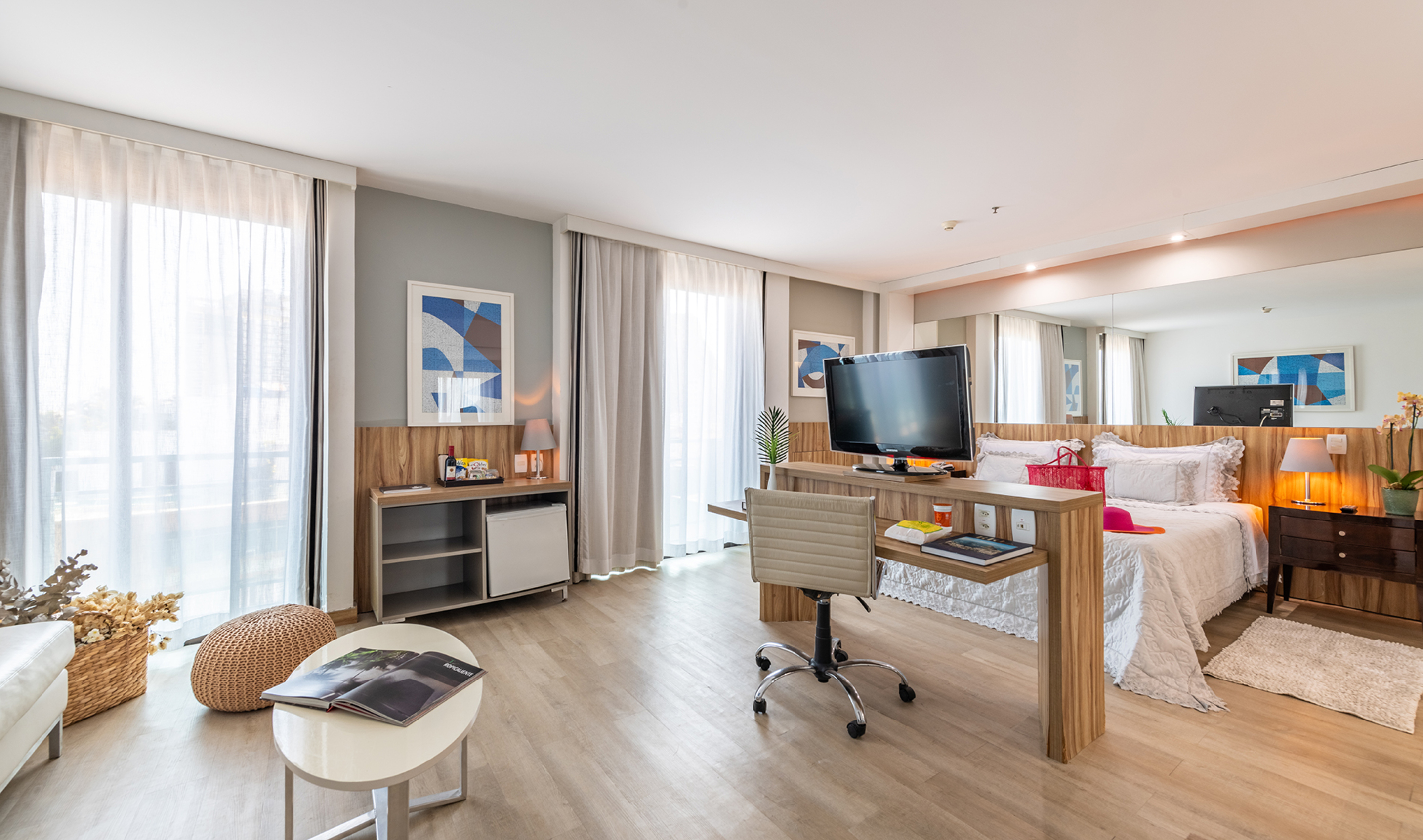 Junior Suite Side Sea View