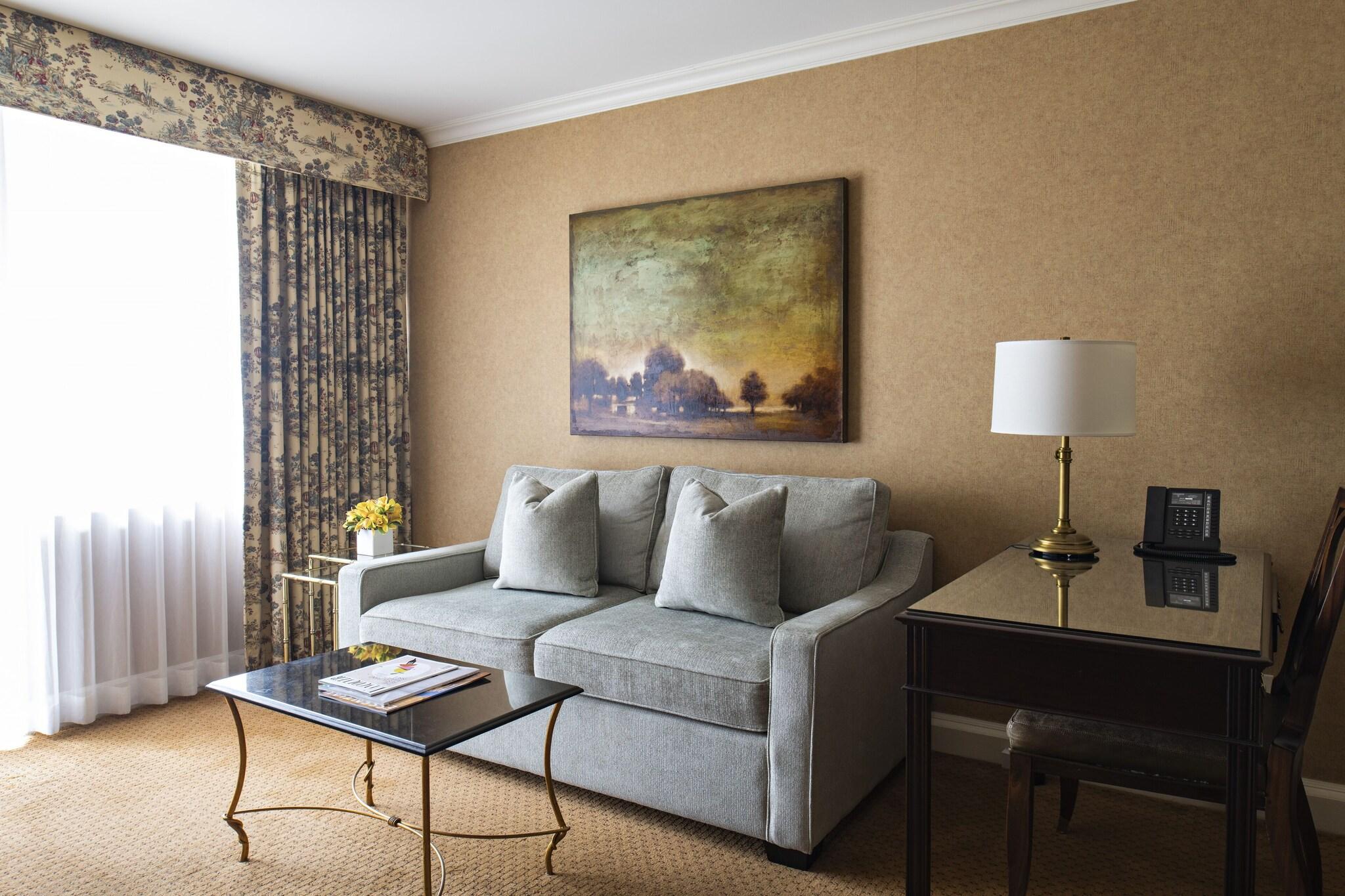 Junior Suite King Size Bed