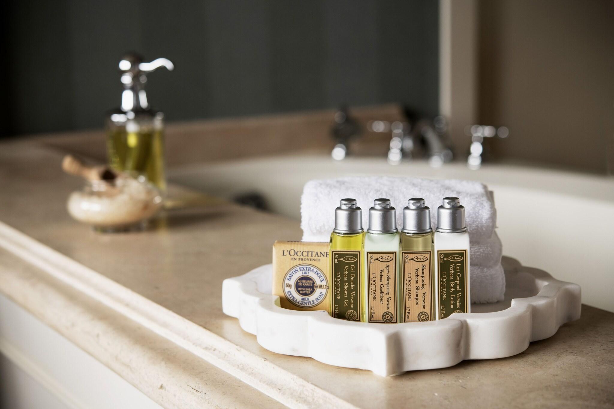 Suite Deluxe City View