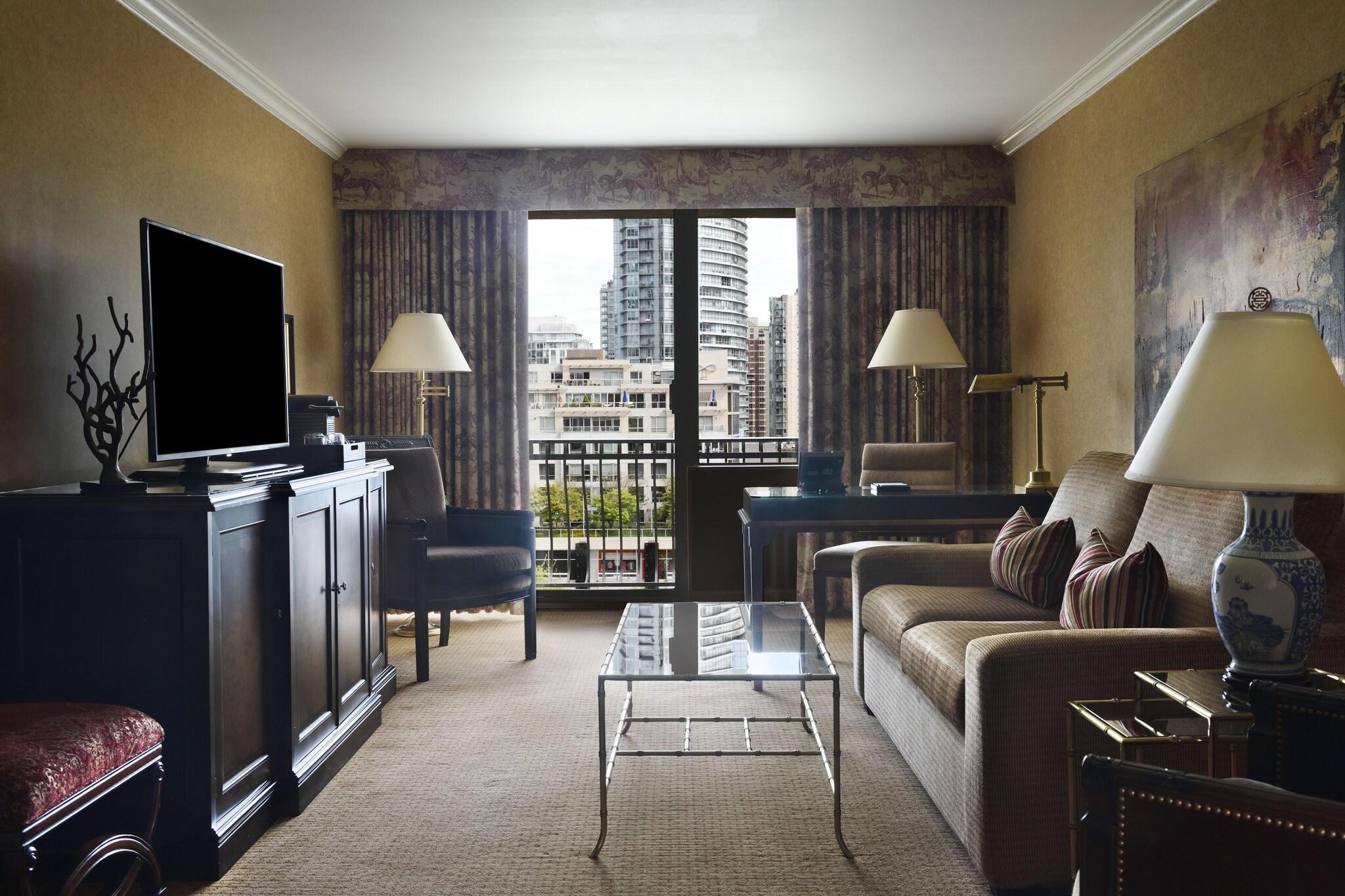 Suite Deluxe City View