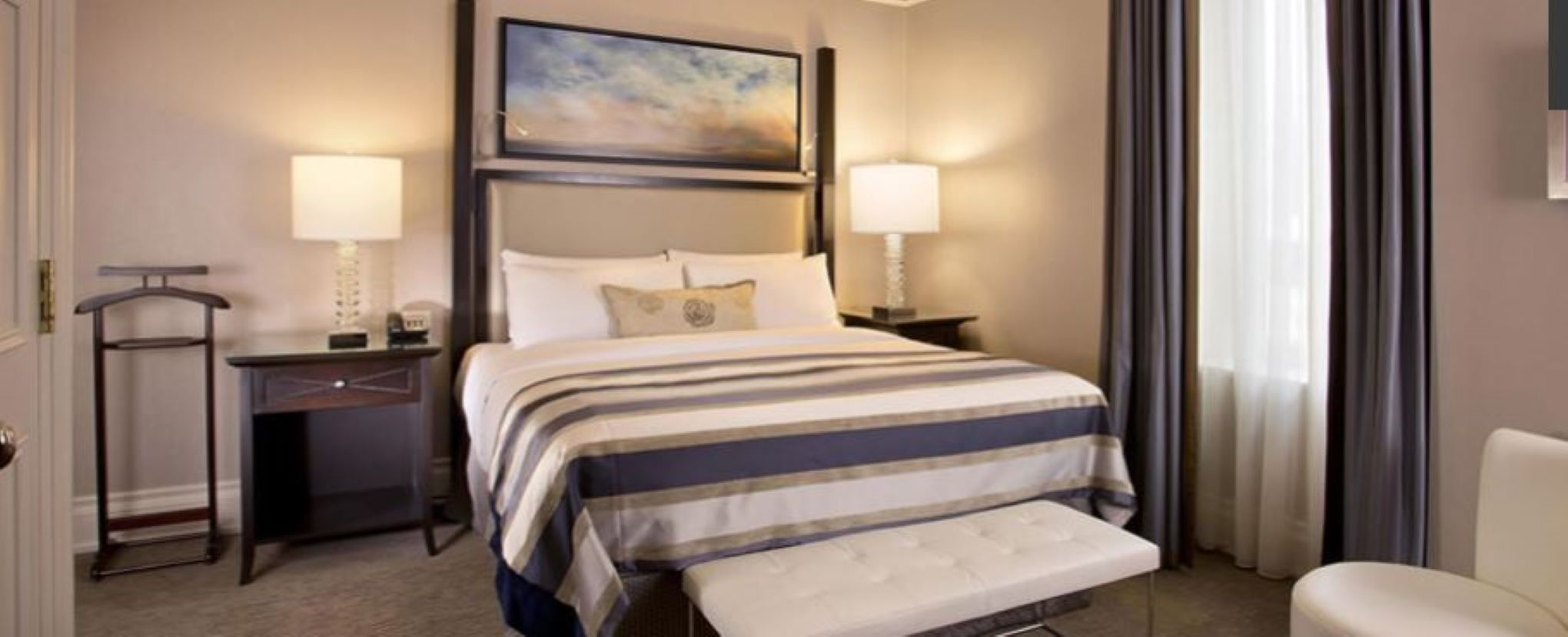 Junior Suite King Size Bed