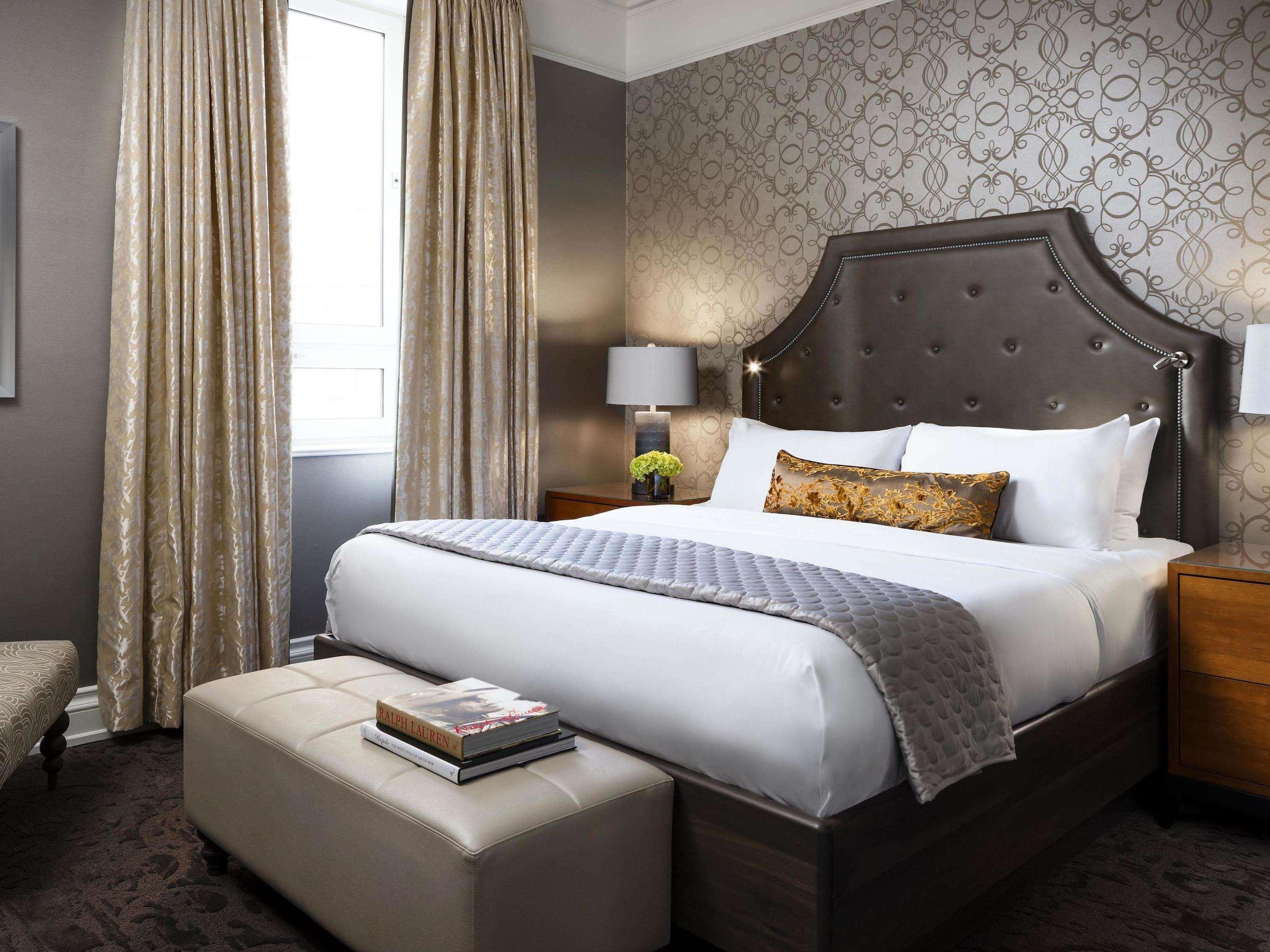 Room Deluxe King Bed