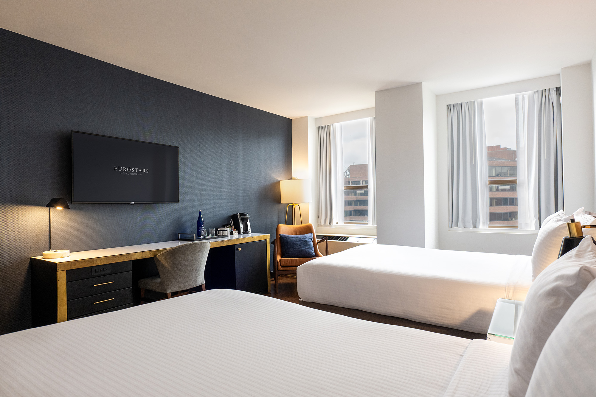 Studio Two Double Beds