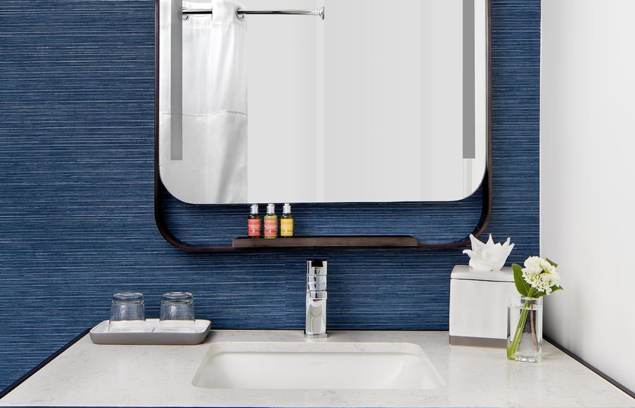 Studio King Size Bed