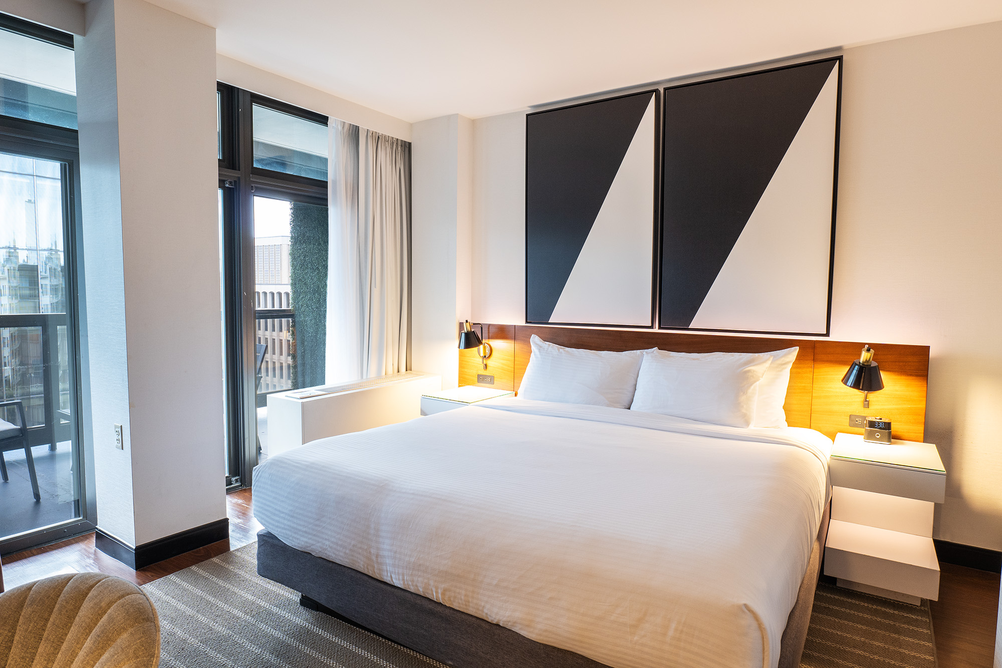 Studio Premier King Bed