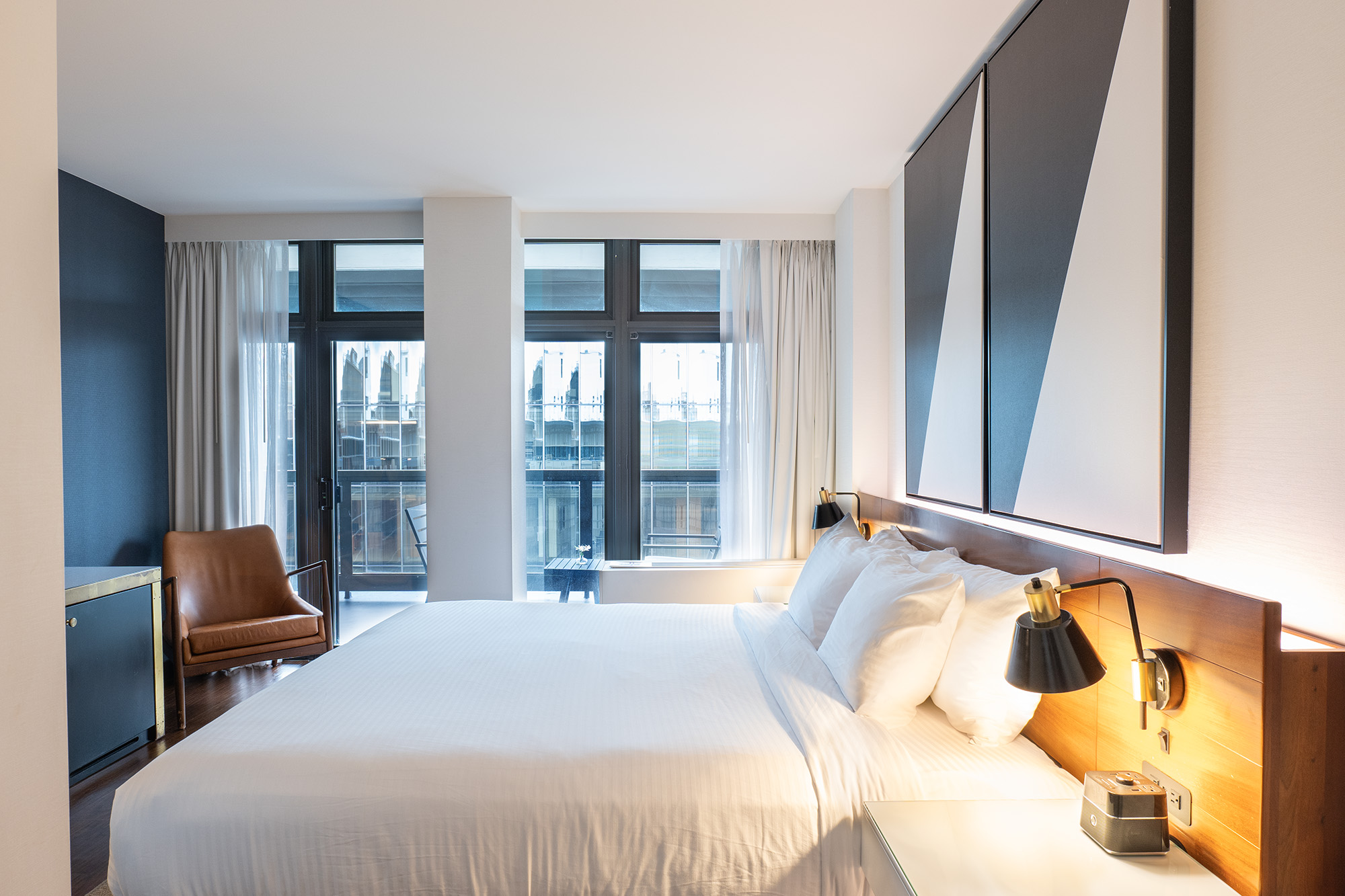 Studio Premier King Bed