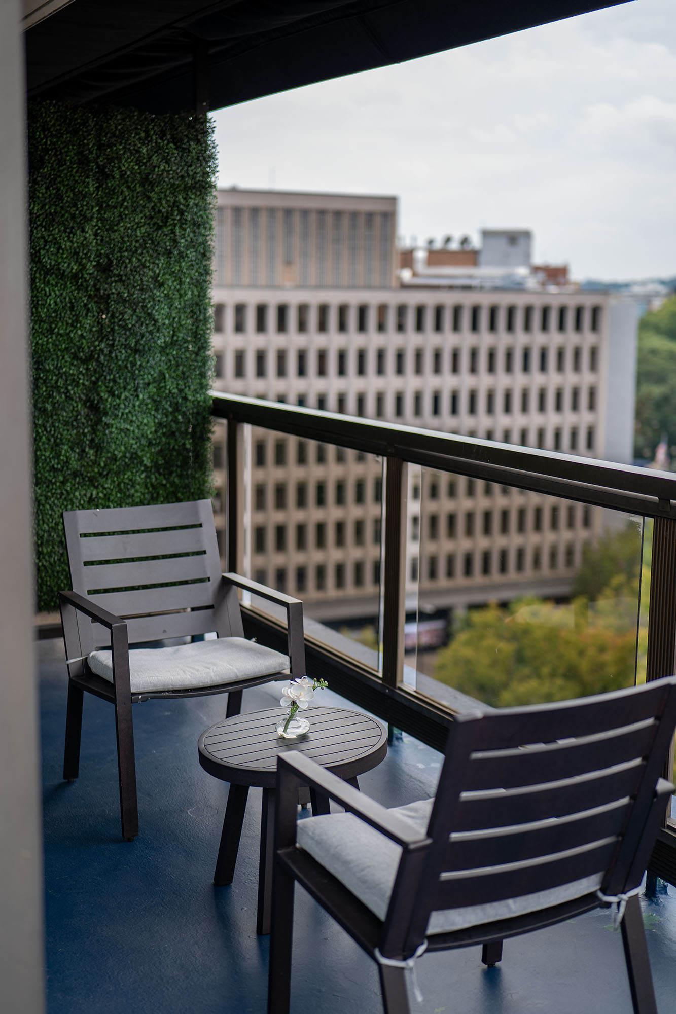 Studio Accessible-queen Size Bed