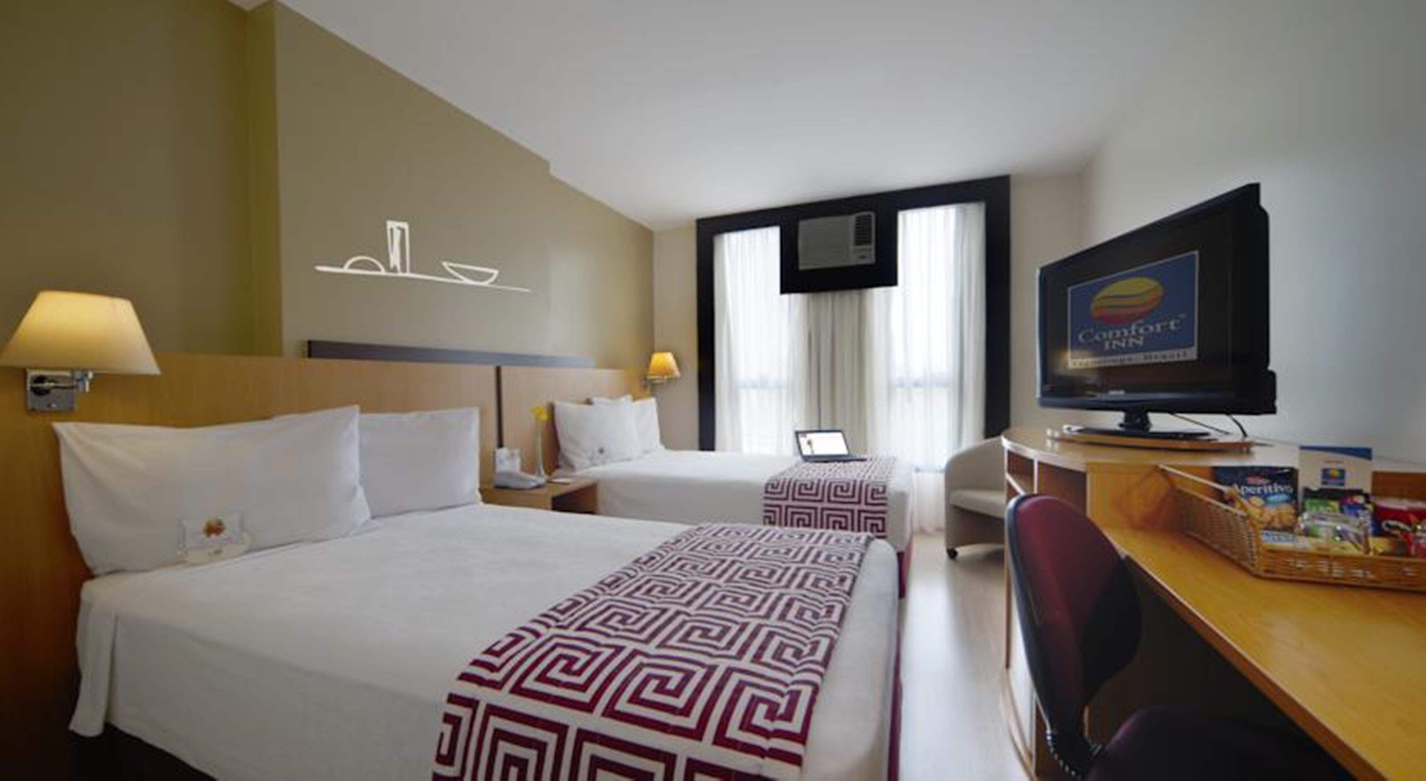 Double Superior Queen Bed