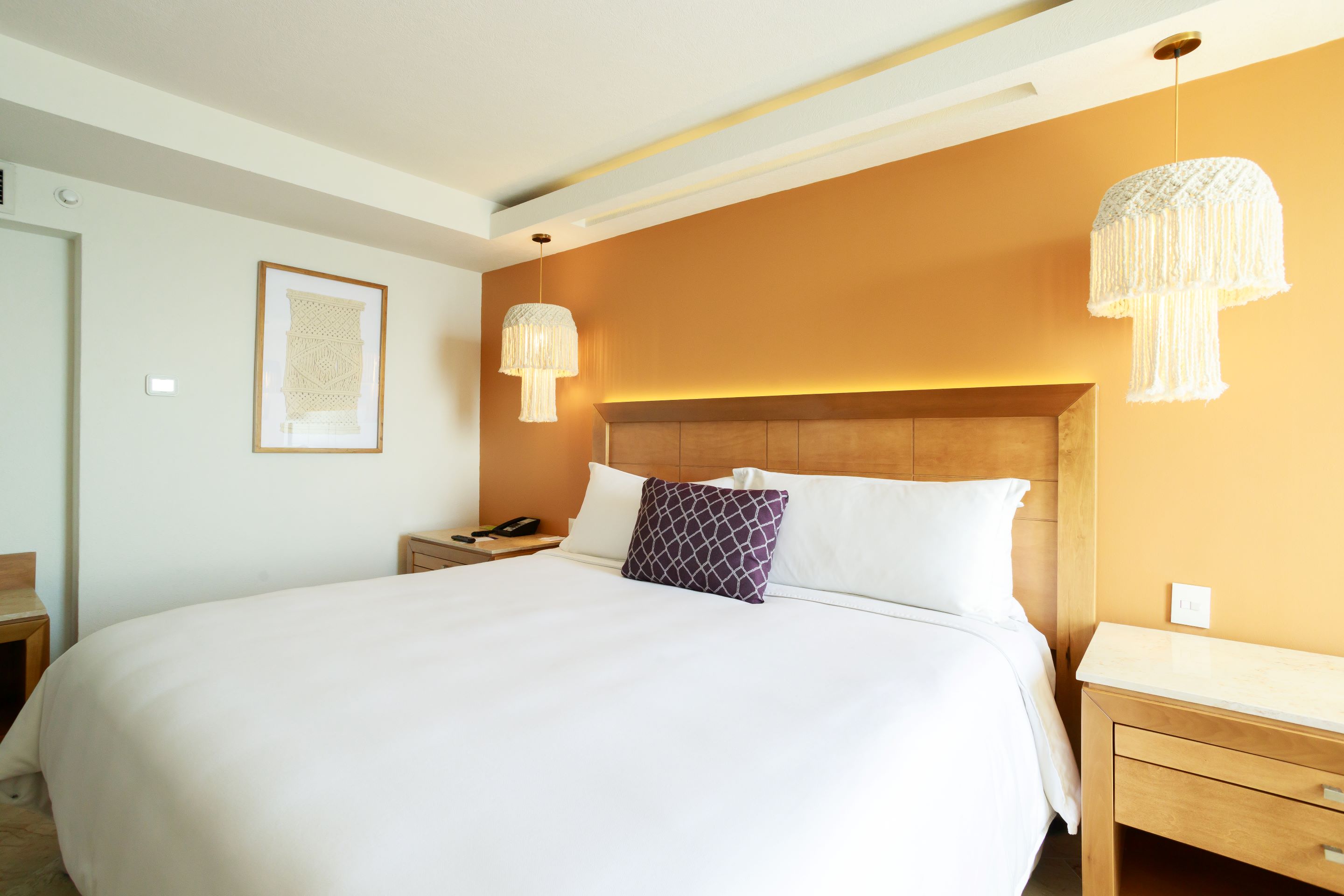 Double Deluxe King Bed