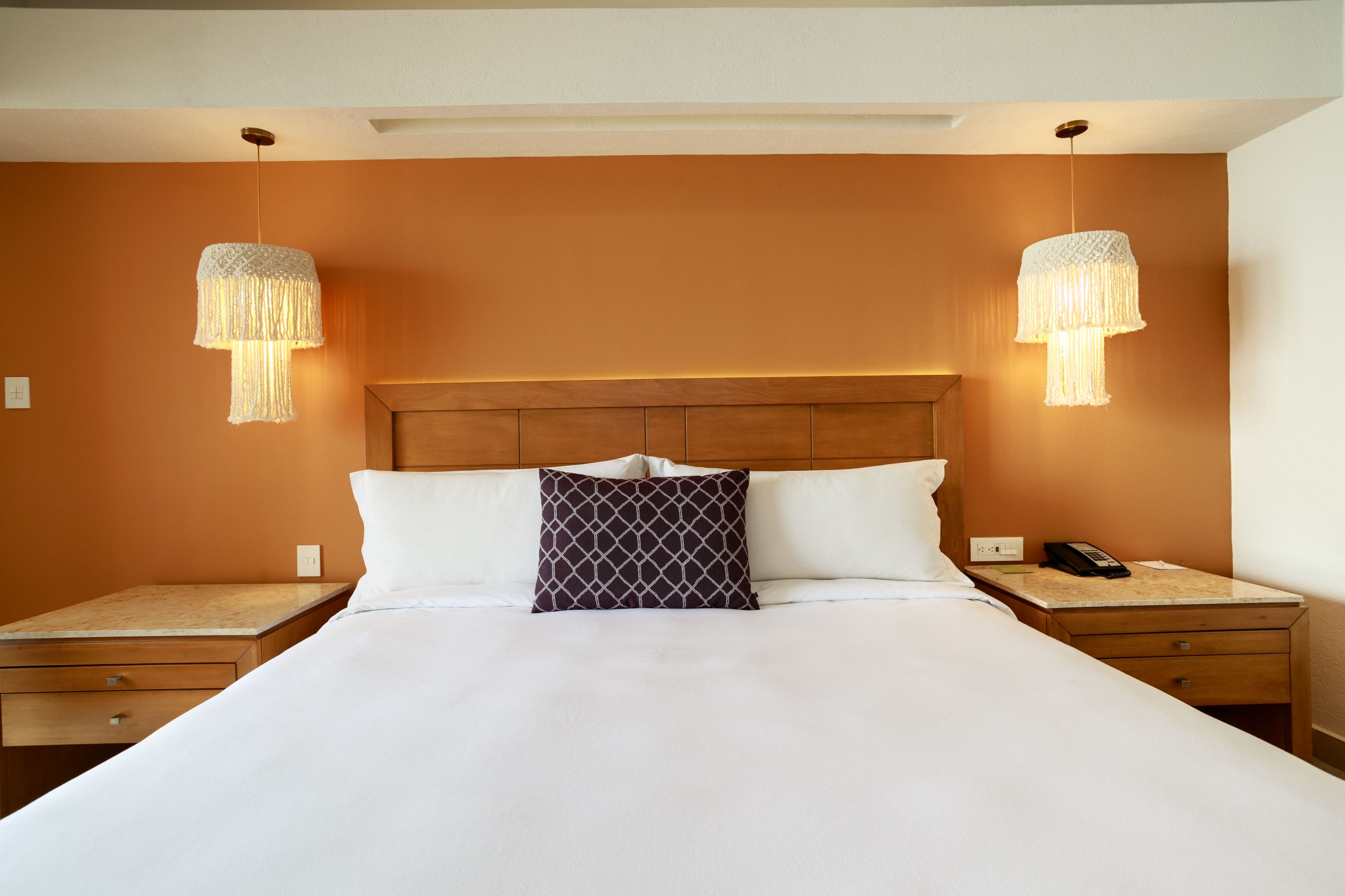 Double Deluxe King Bed