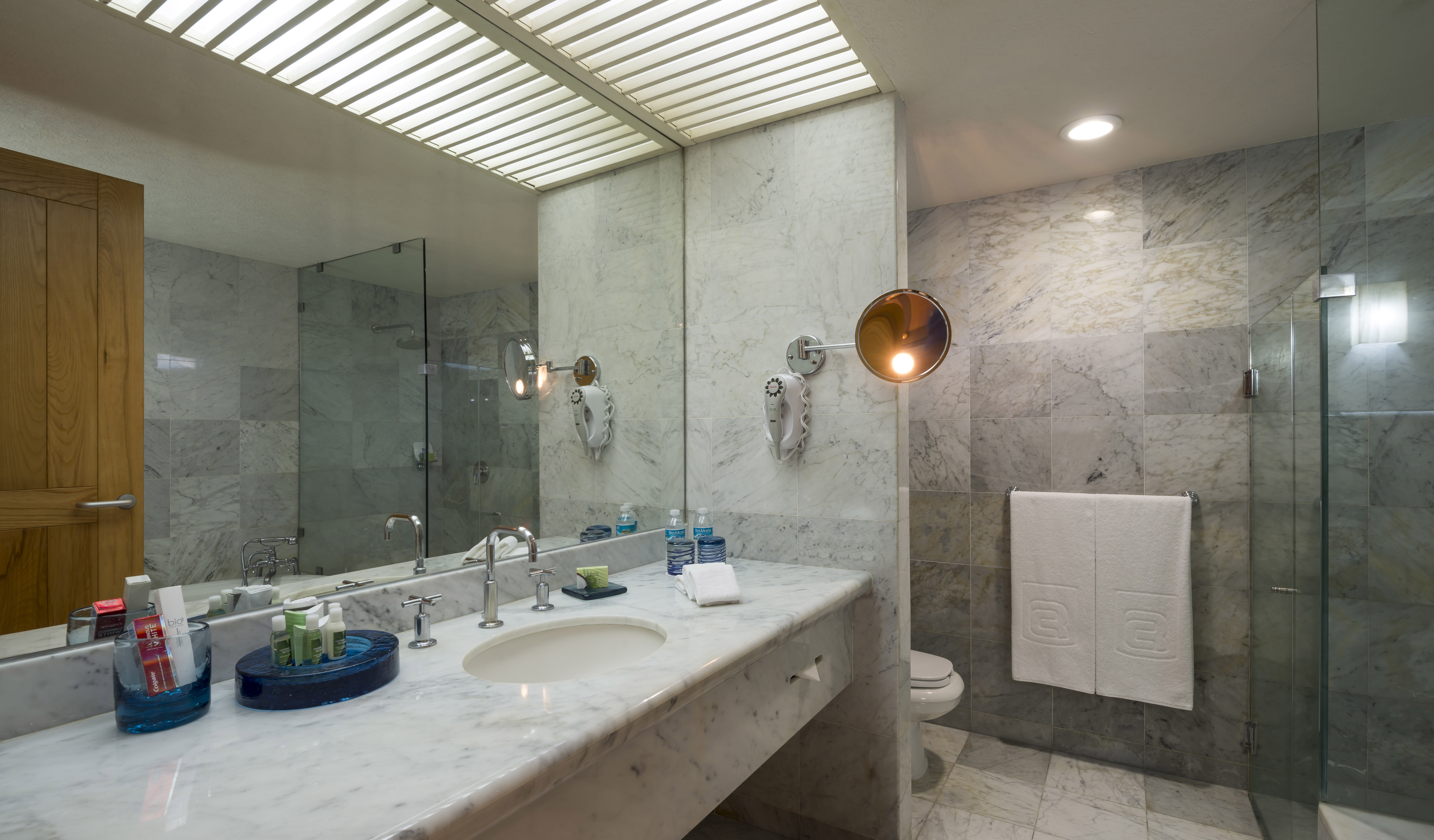 Double Executive King Bed