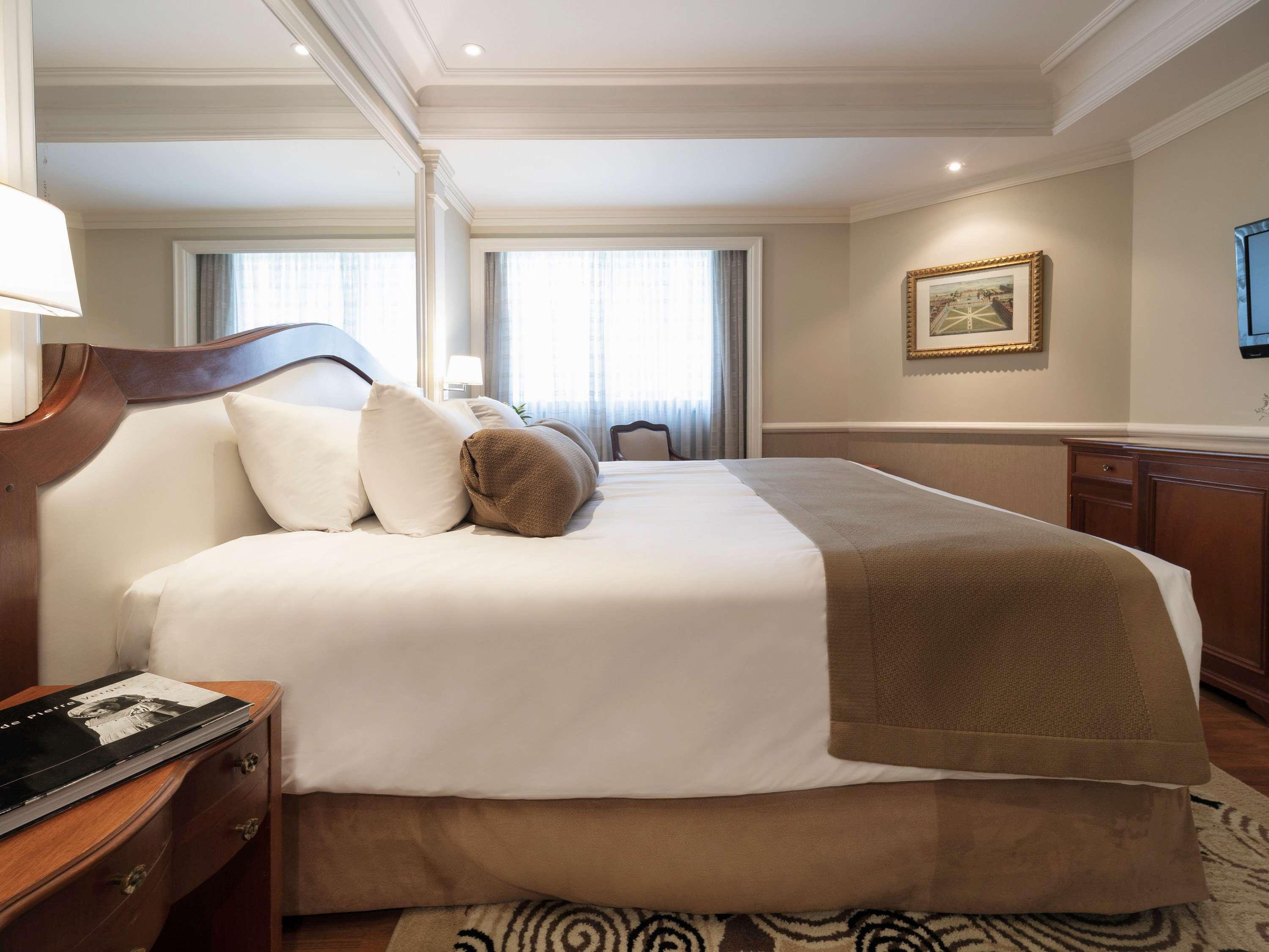 Double Executive King Bed